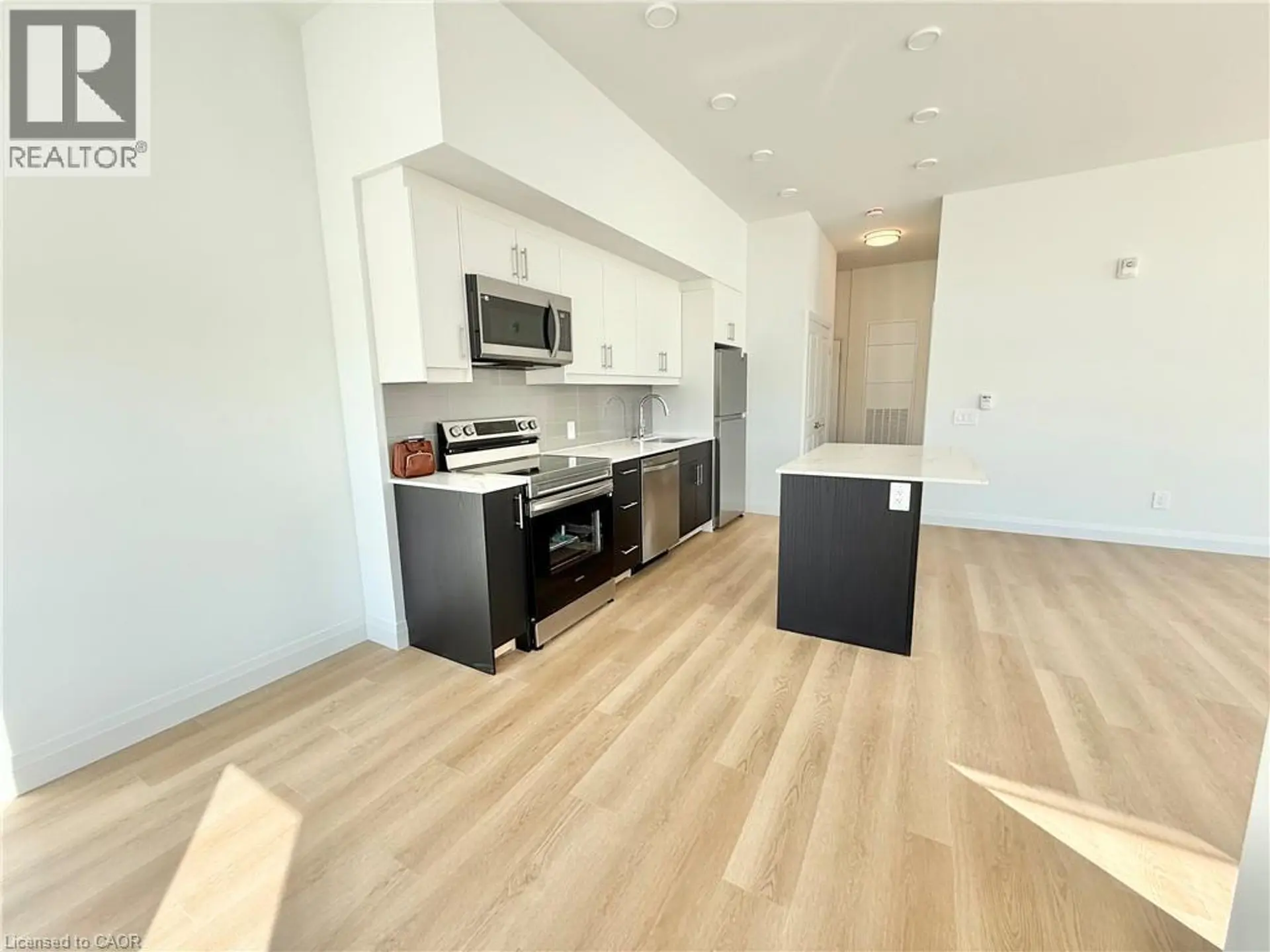 #104 1333 WEBER Street - Image 5