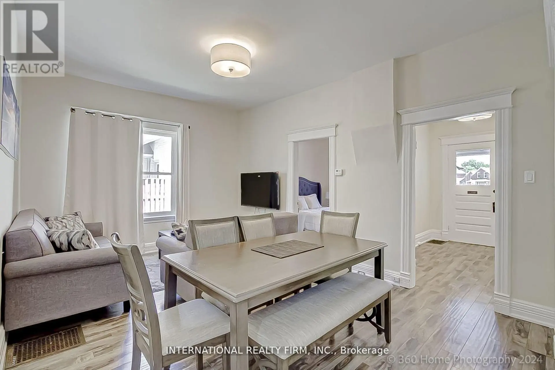 304 INNISFIL STREET - Image 4
