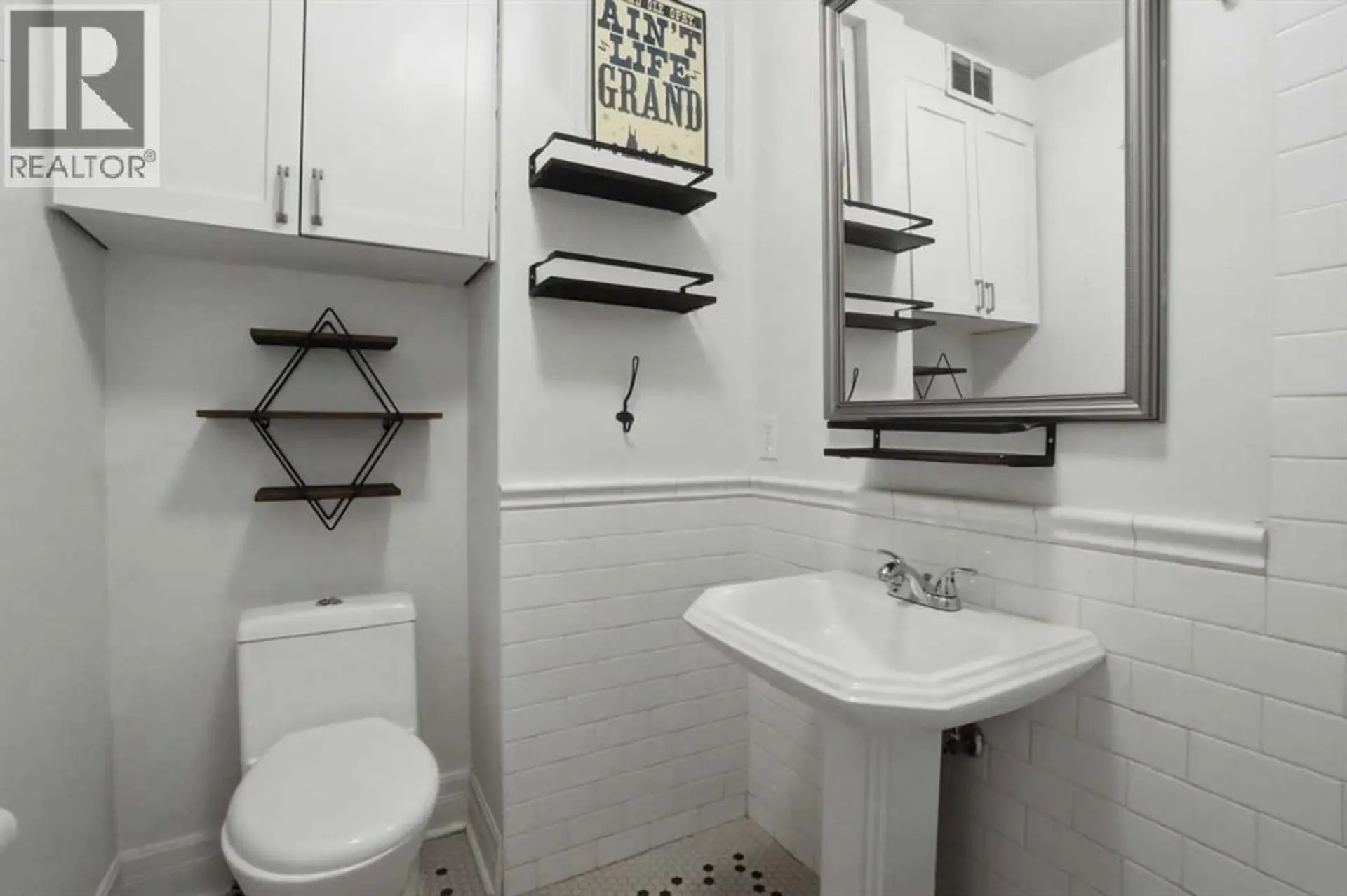 #3 330 19 Avenue SW - Image 8