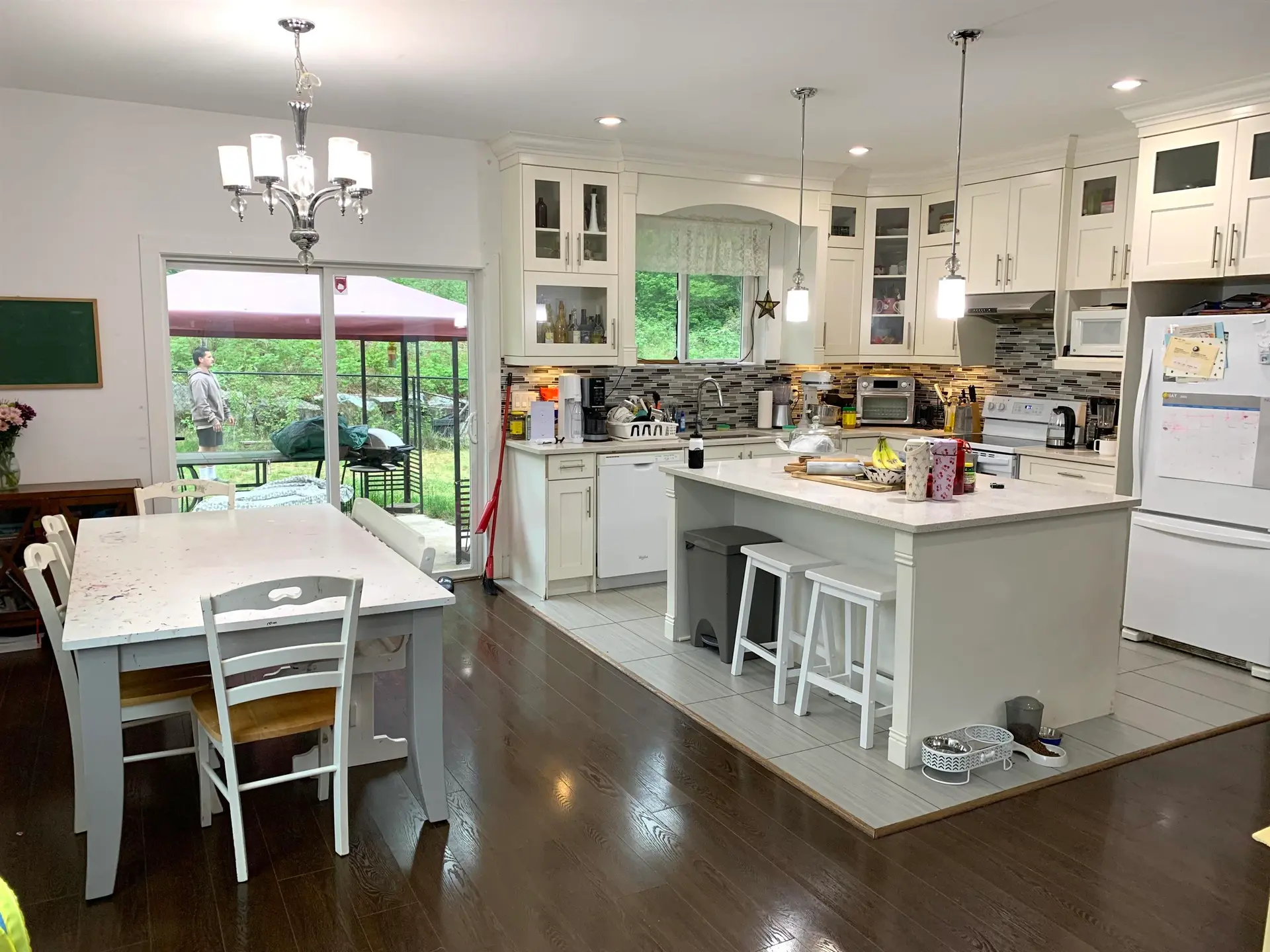 10710 Sylvester Road - Image 3