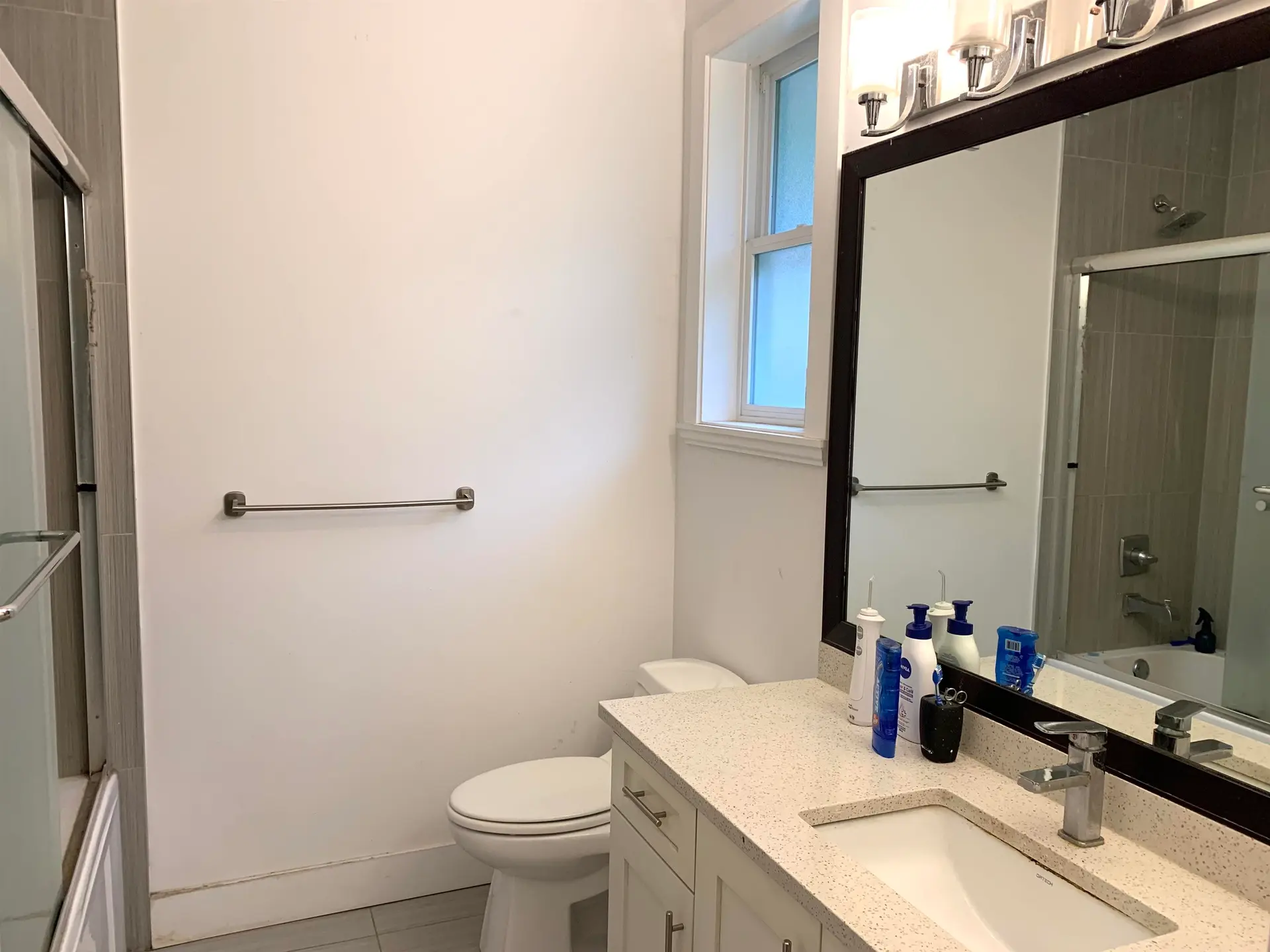 10710 Sylvester Road - Image 10
