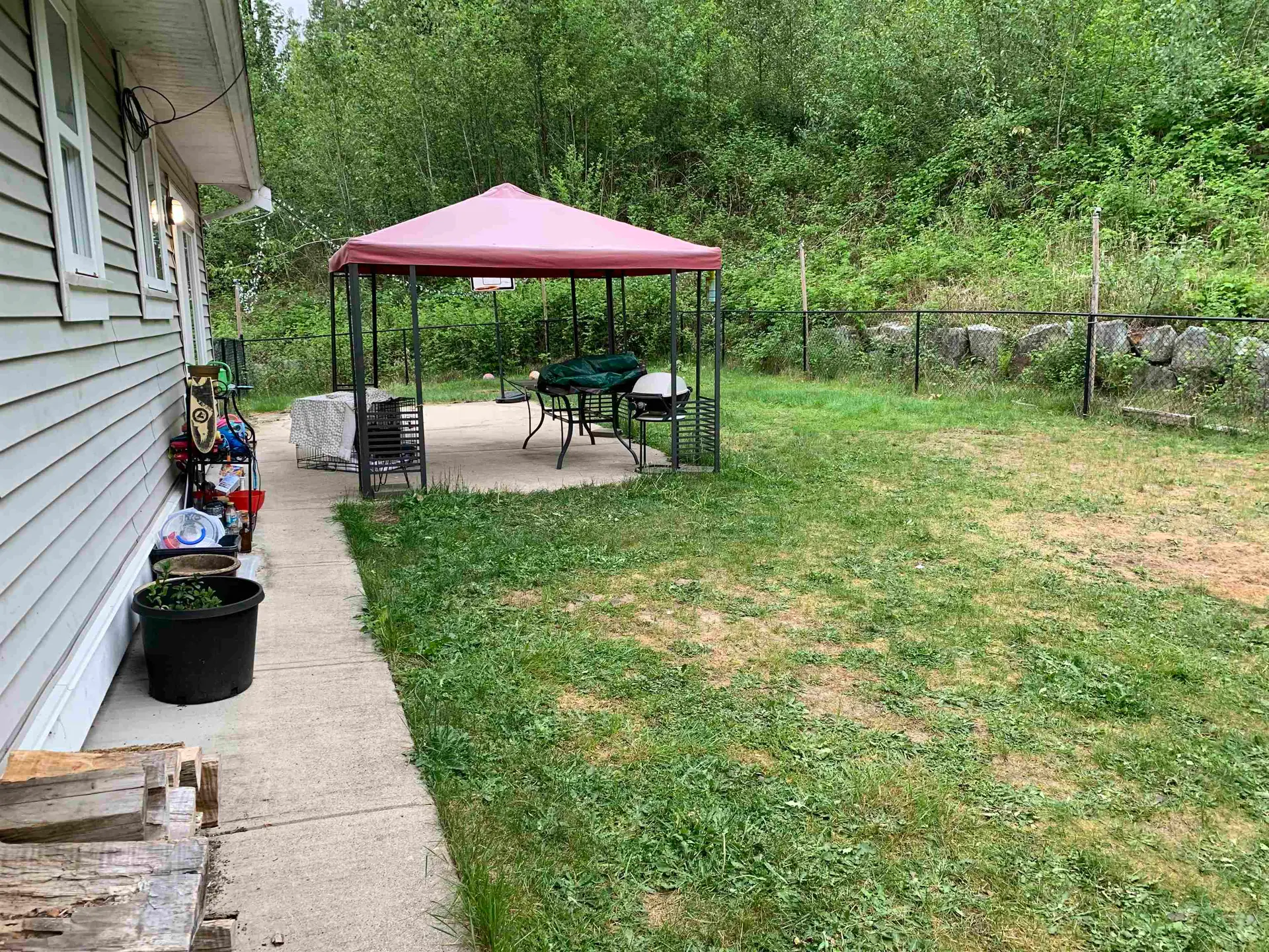 10710 Sylvester Road - Image 14