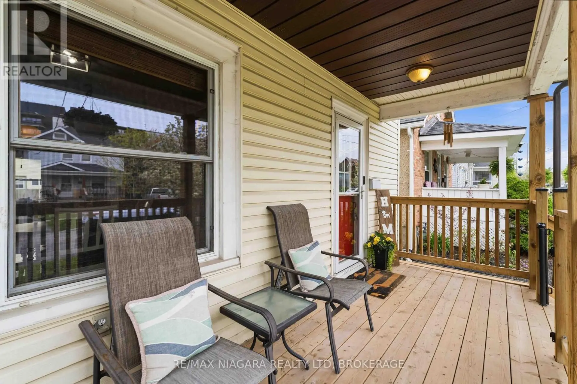 52 BERRYMAN AVENUE - Image 2