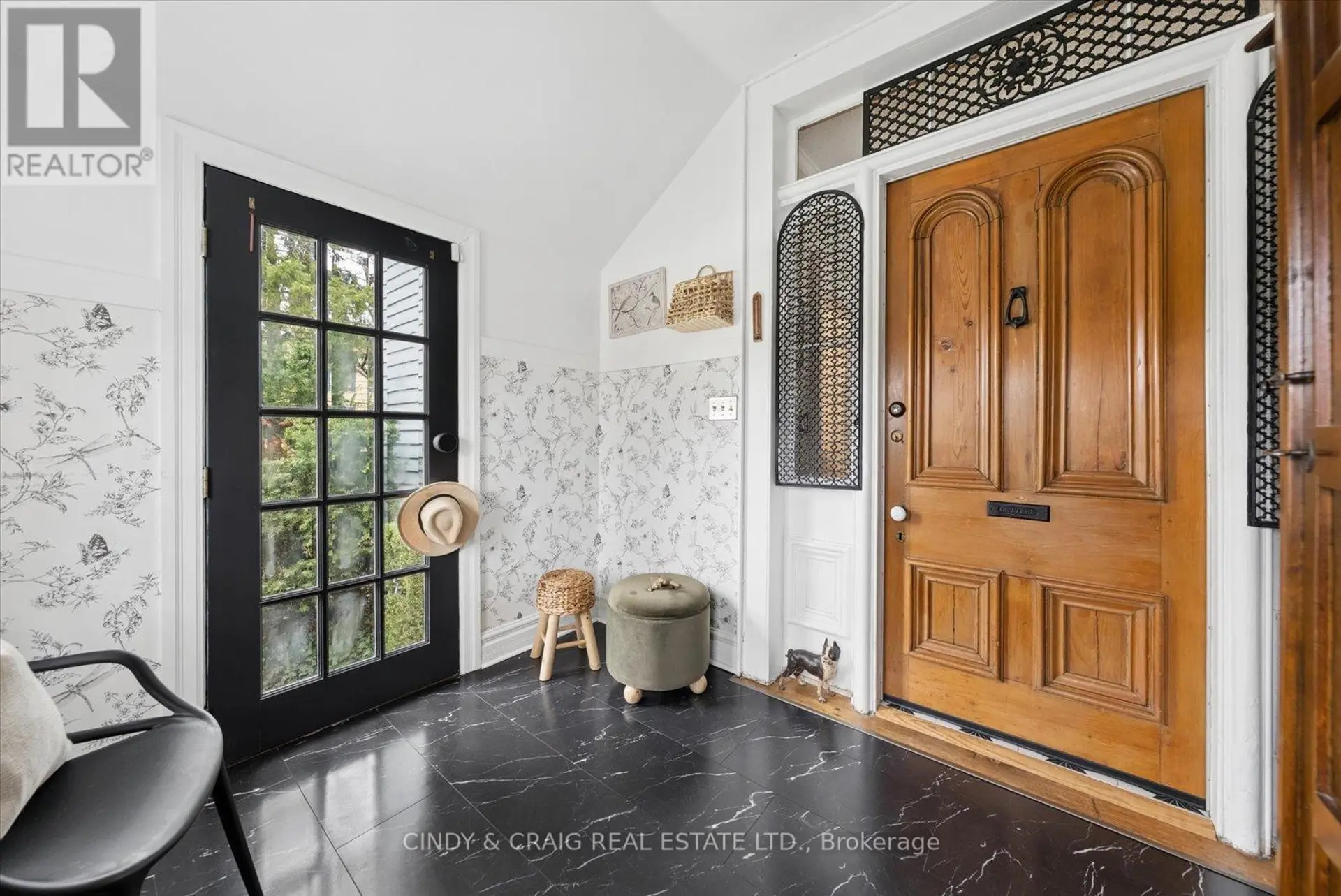 443 VICTORIA STREET - Image 2