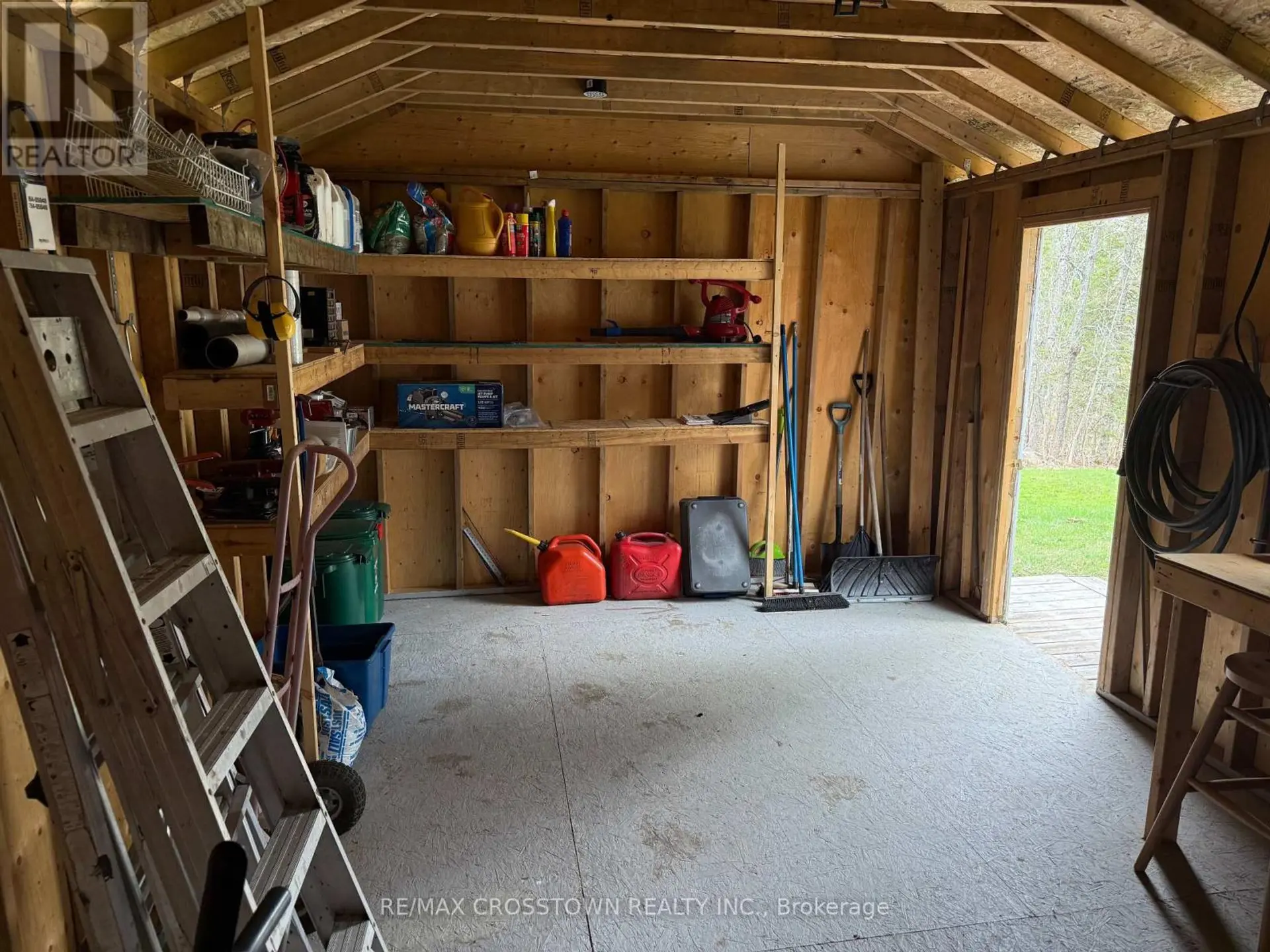 1161 UFFINGTON ROAD - Image 19