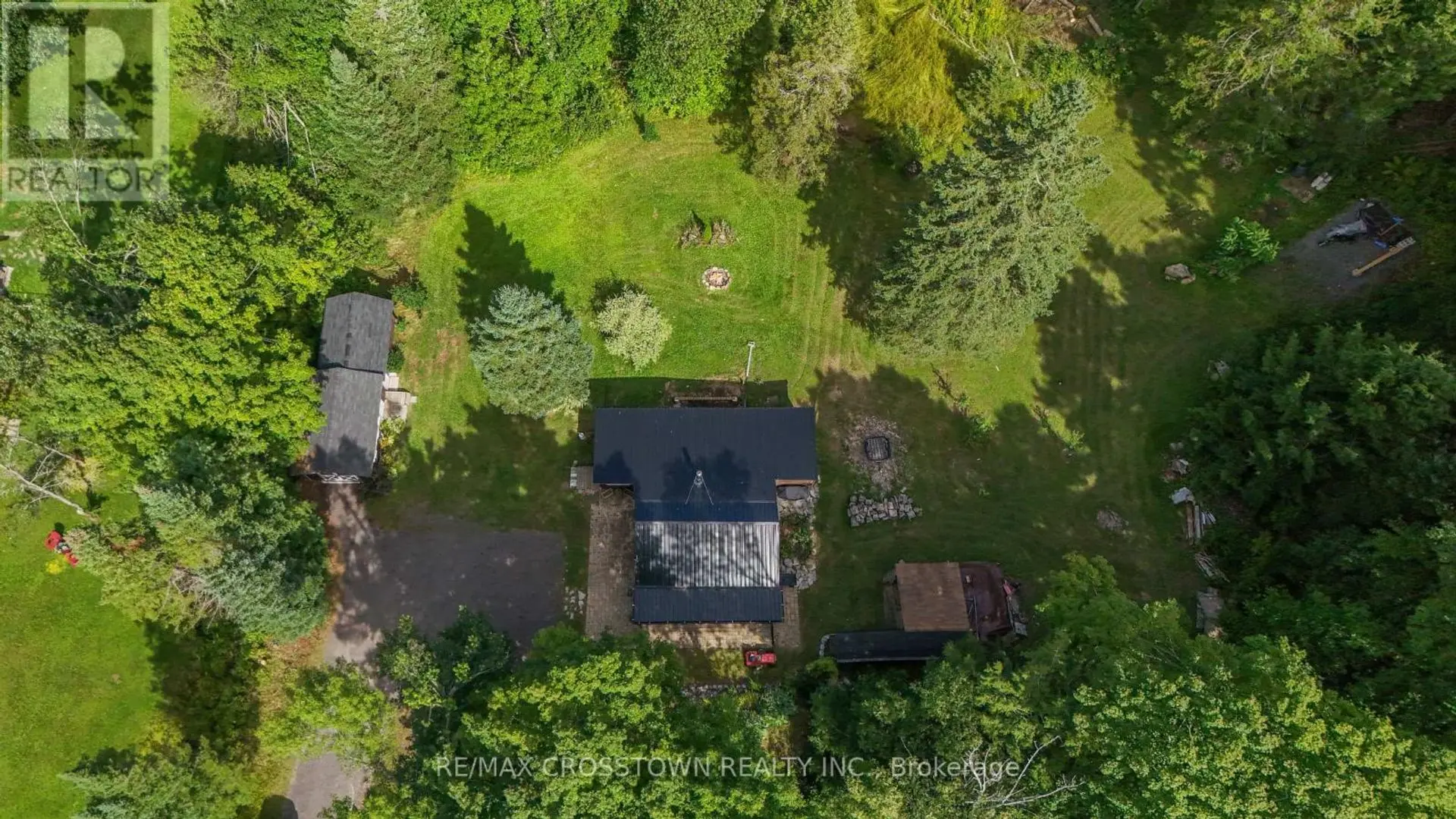 1161 UFFINGTON ROAD - Image 2