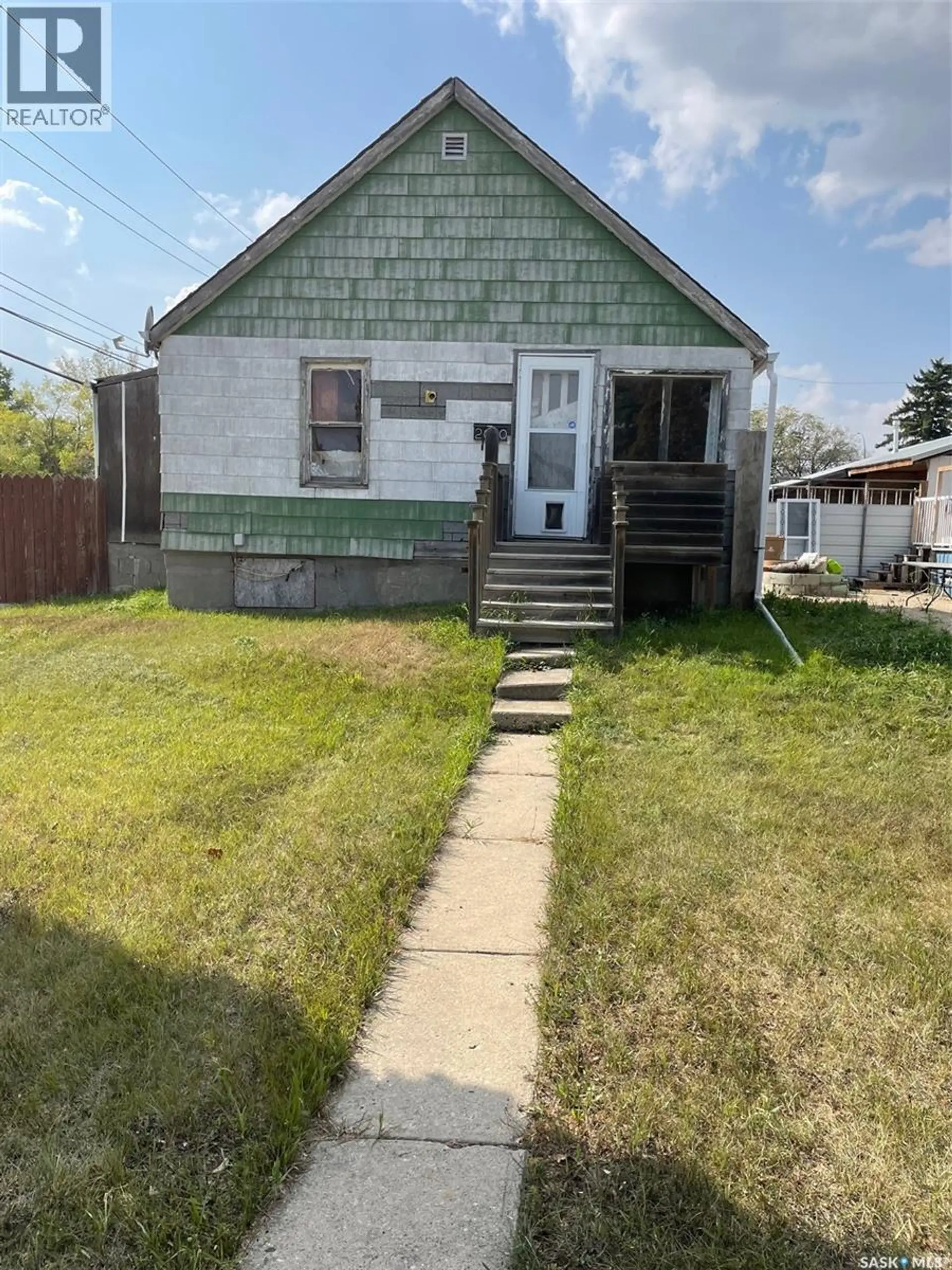 Property at 2080 Connaught STREET, Regina, SK