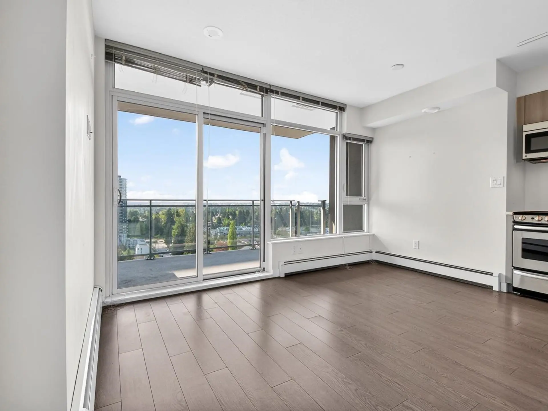 #1907 13308 Central Avenue - Image 8