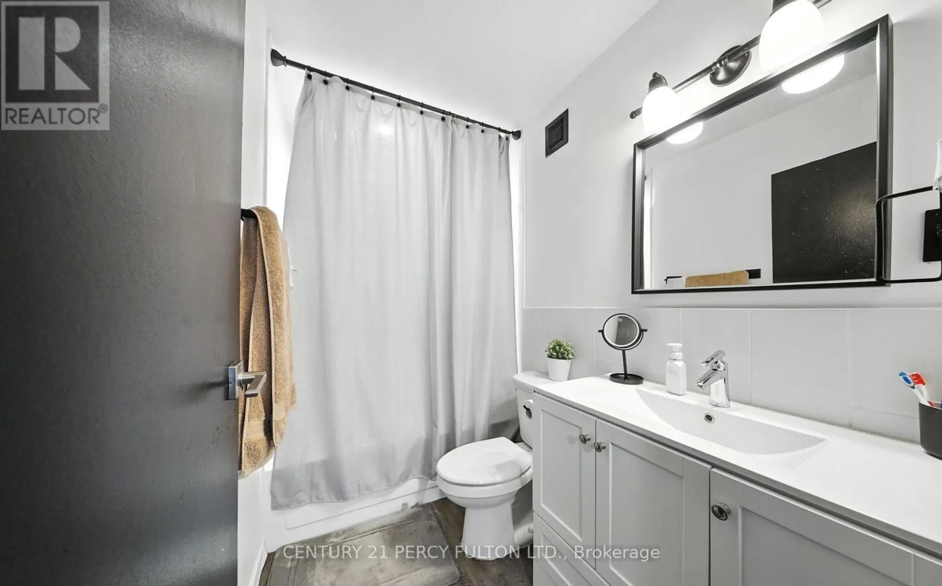 #1212 2 GLAMORGAN AVENUE - Image 13