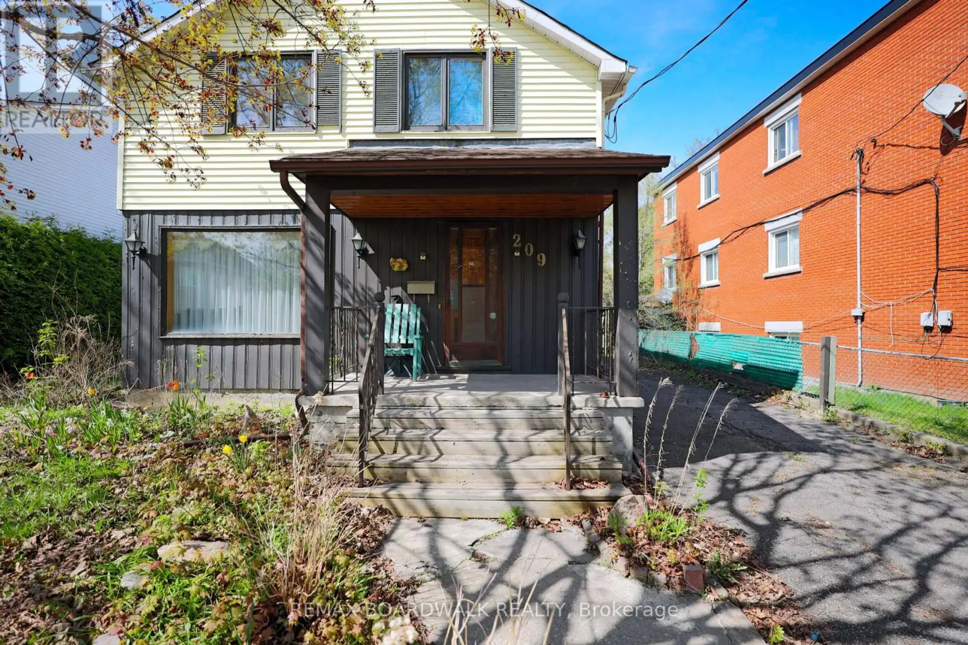 209 GLYNN AVENUE - Image 4