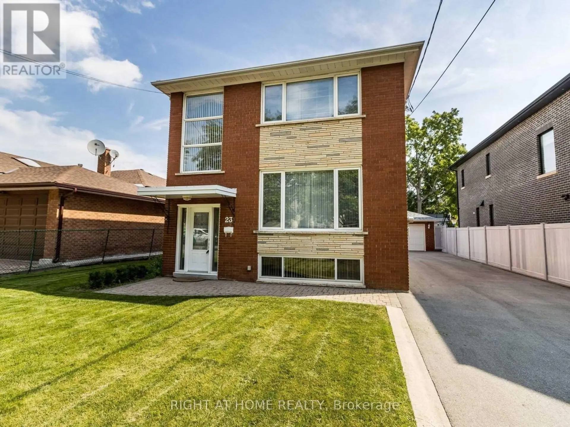 23 BLUE SPRINGS ROAD - Image 3