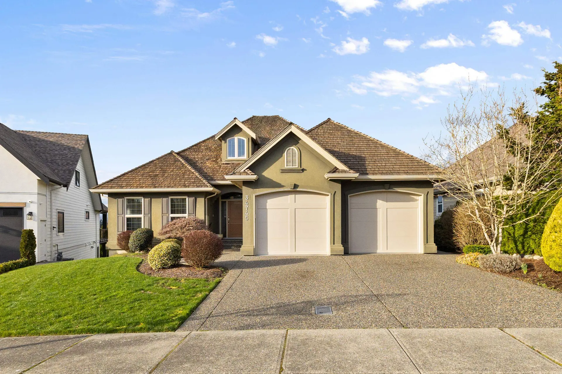 Property at 34745 Hearthstone Court, Abbotsford, BC