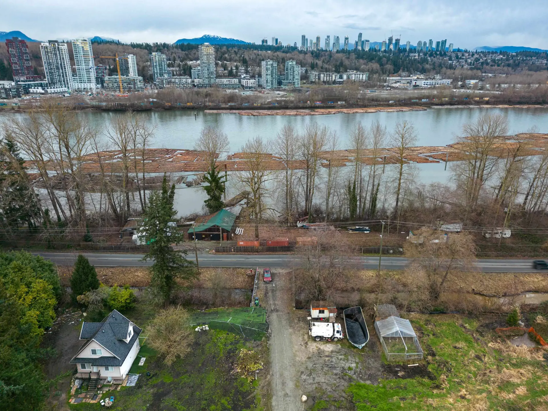 17260 River Road - Image 18