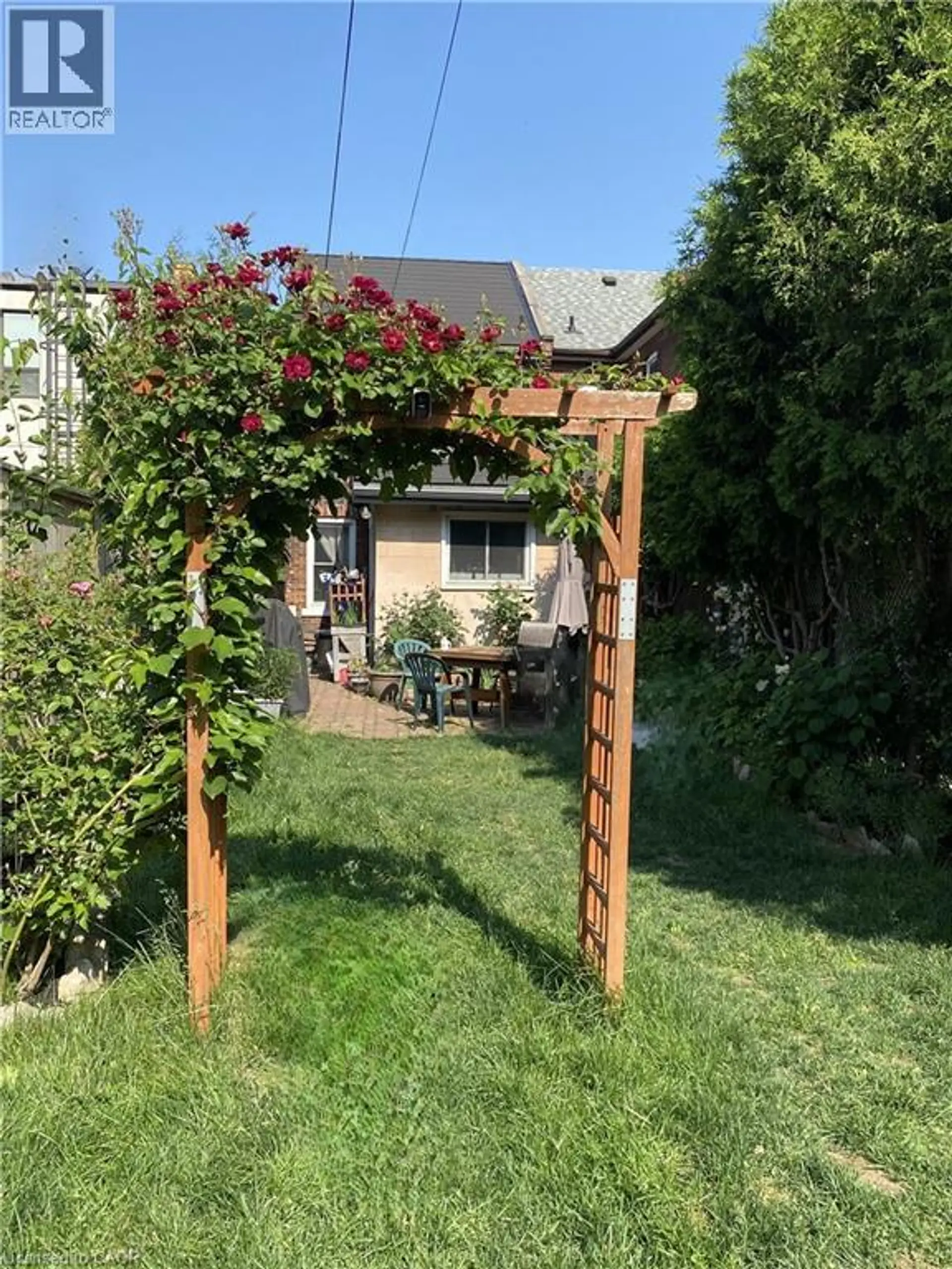 132 FERGUSON Avenue N - Image 13
