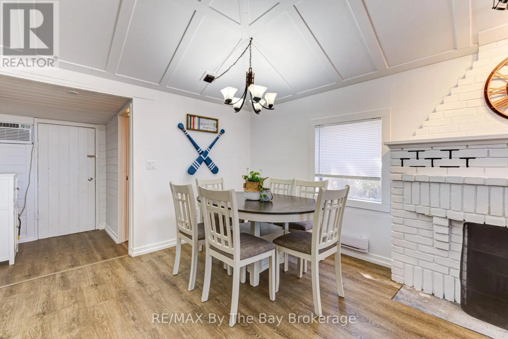 278 COASTLINE DRIVE - Image 10