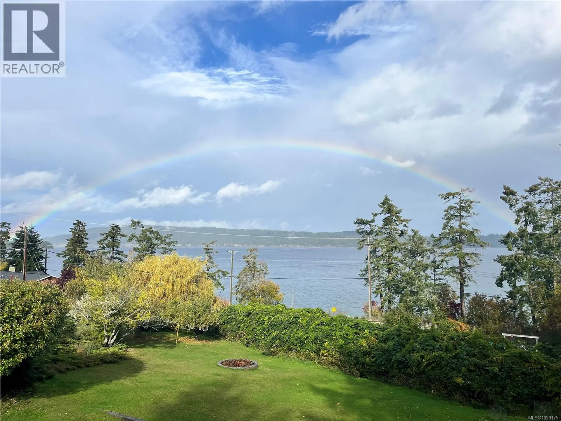 Property at 321 Maliview Dr, Salt Spring, BC