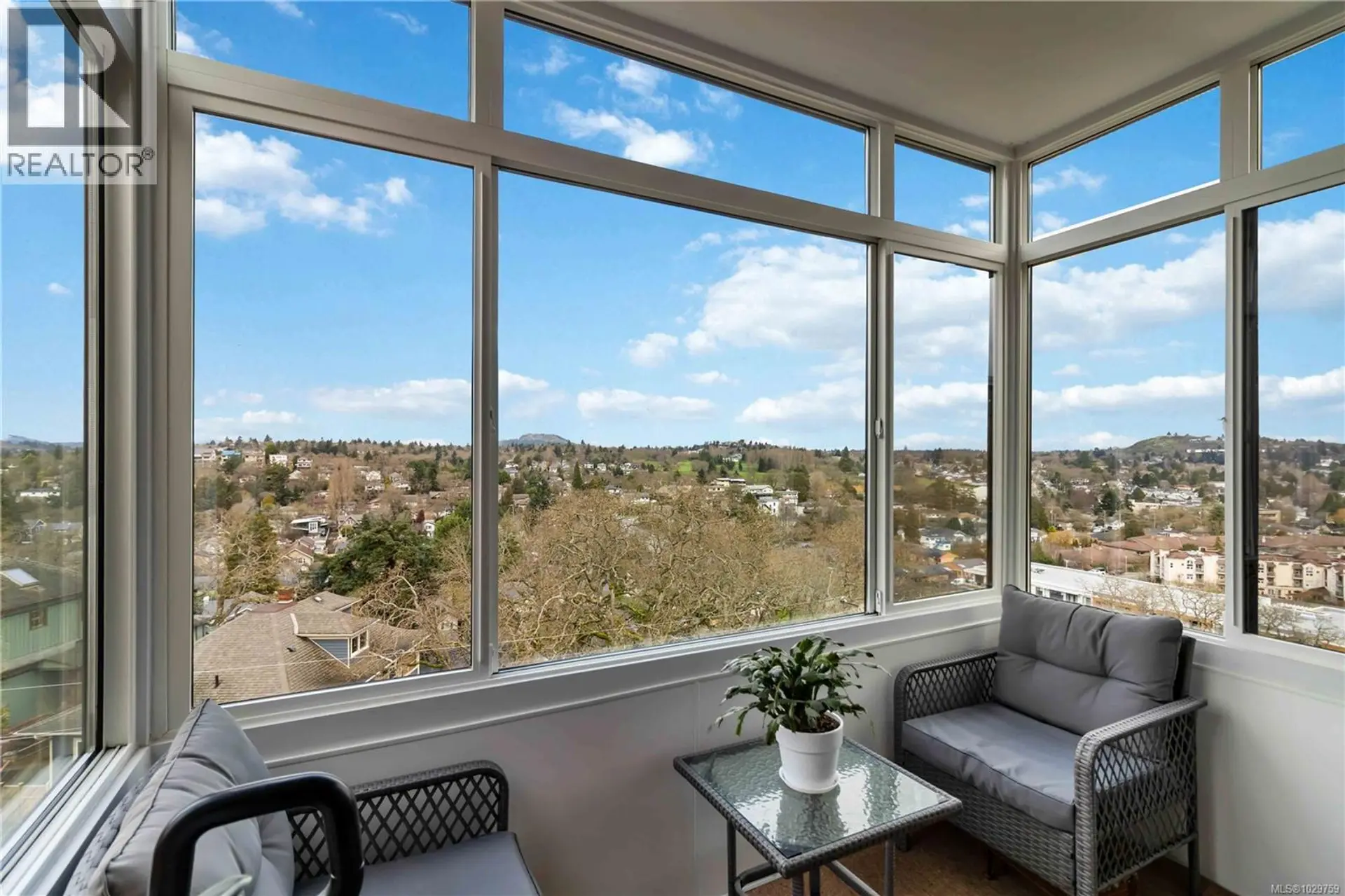 Property at #501 2920 Cook St, Victoria, BC