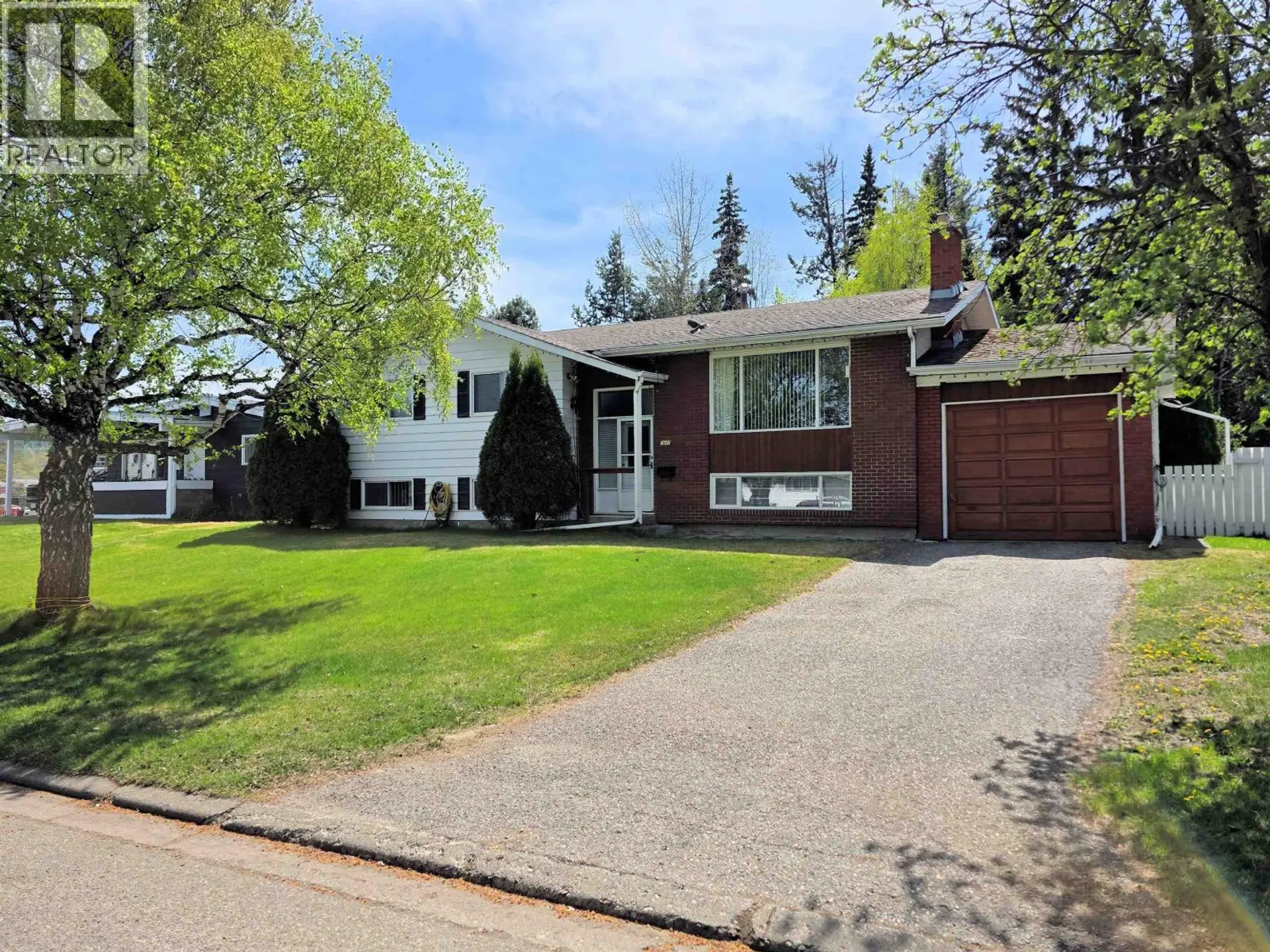 Property at 2697 ABBOTT CRESCENT, Prince George, BC