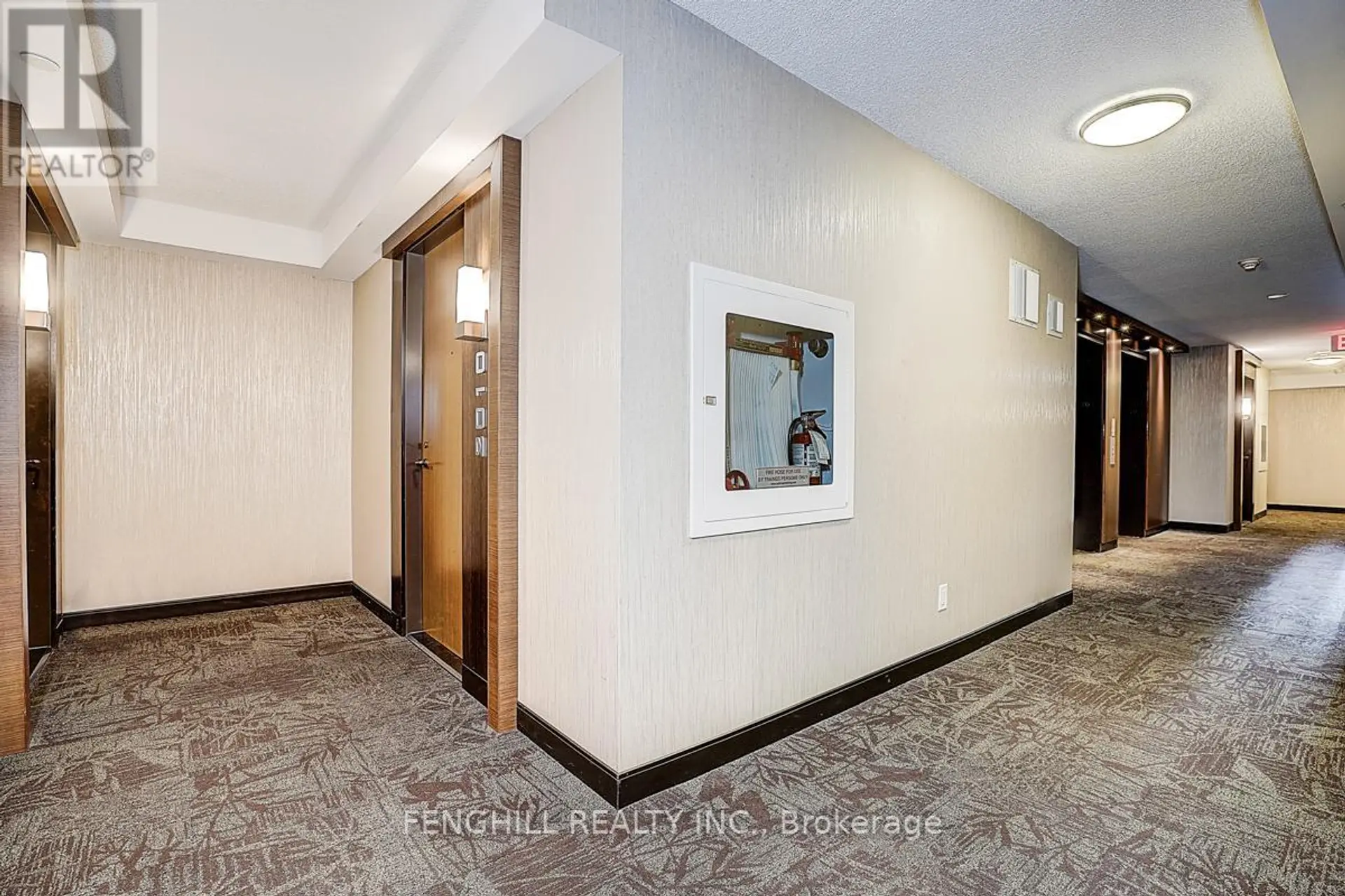 #2010 1 UPTOWN DRIVE - Image 2