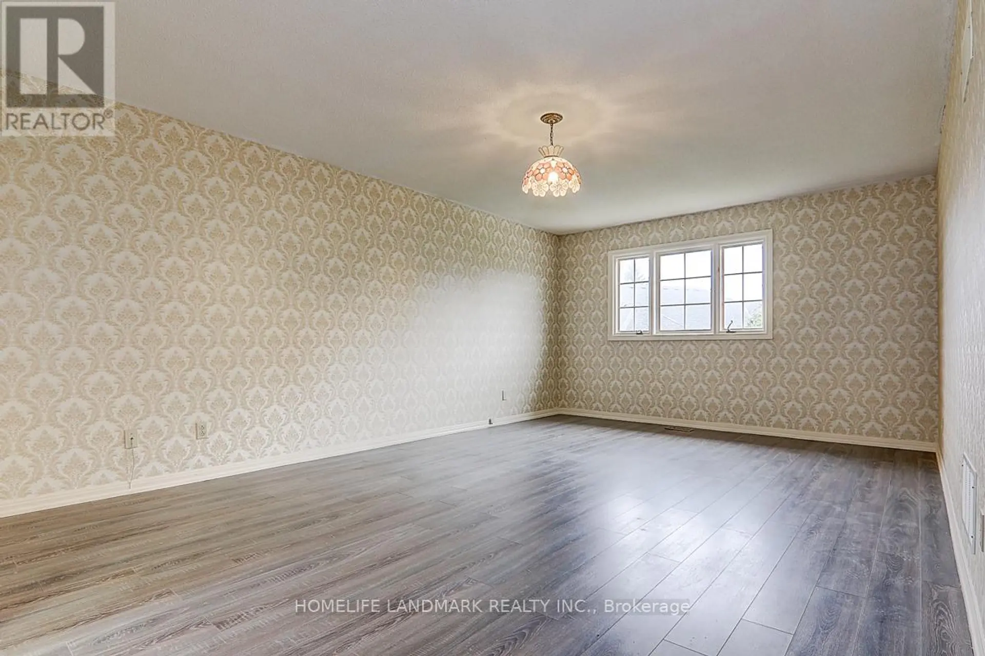 99 BURNDEAN COURT - Image 11
