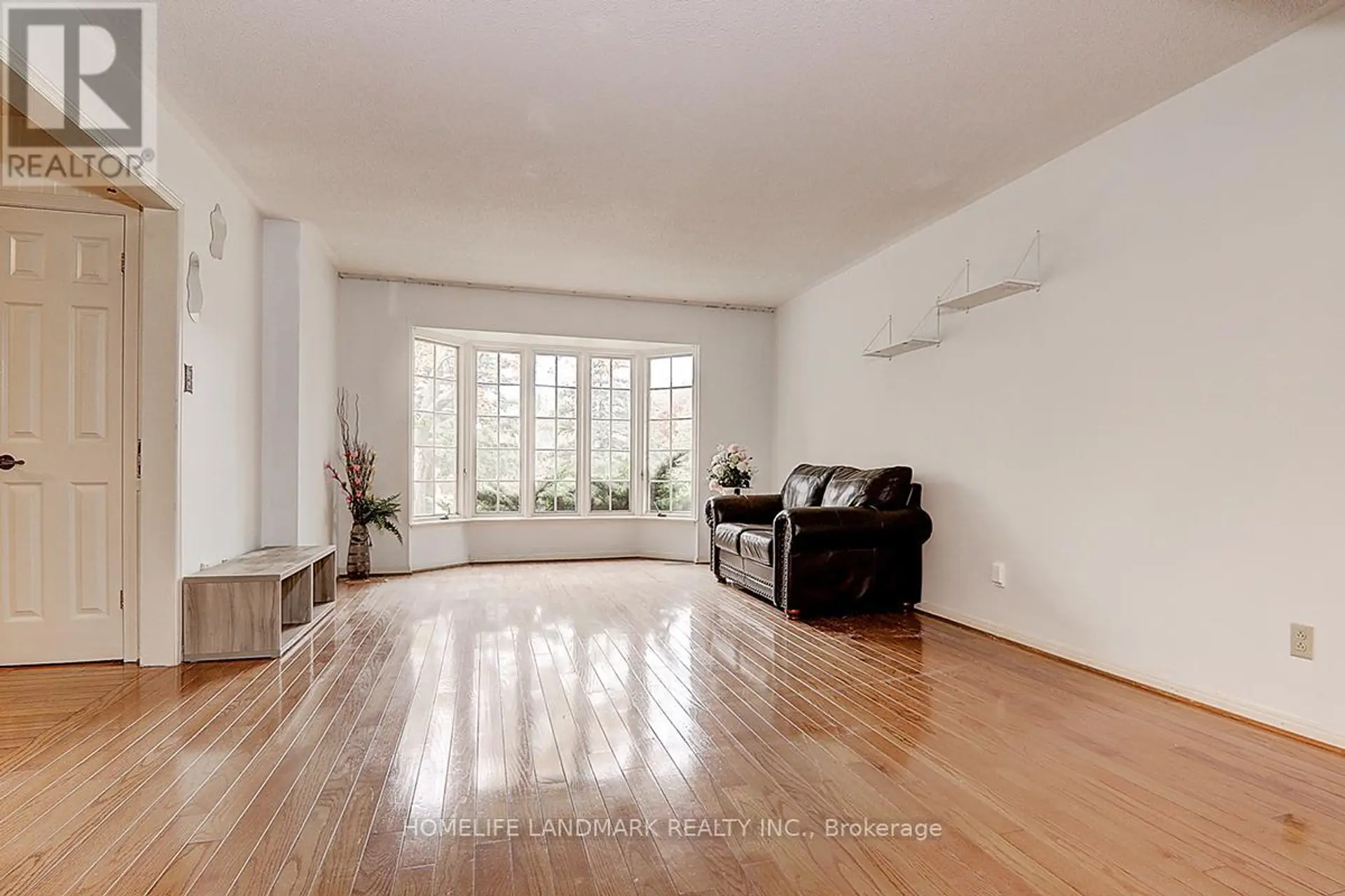 99 BURNDEAN COURT - Image 7