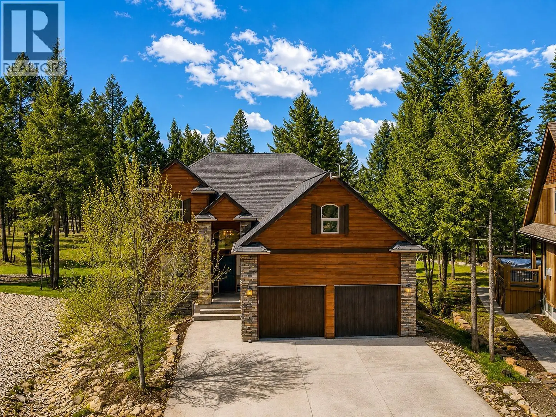 Property at 2568 SANDSTONE Green, Invermere, BC