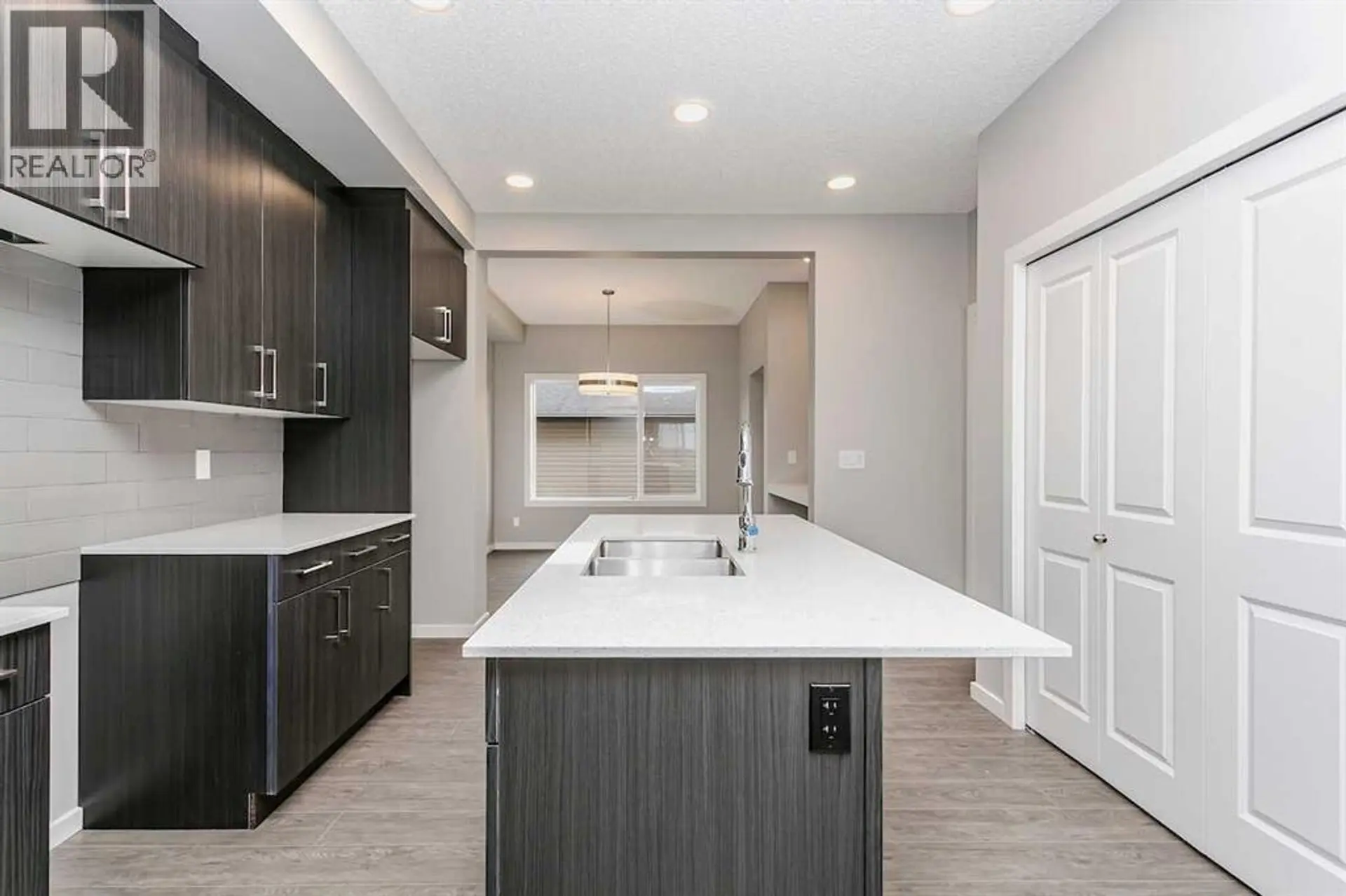 222 Heartwood Parade SE - Image 6