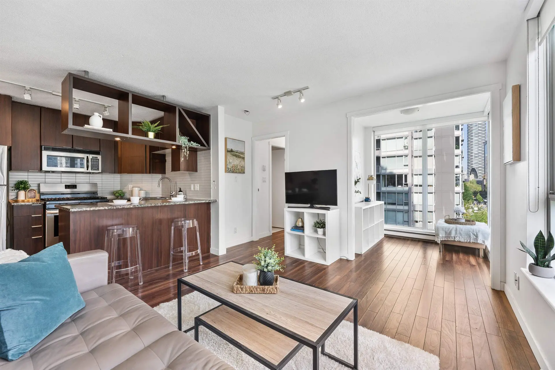 Property at #1002 1010 Richards Street, Vancouver, BC