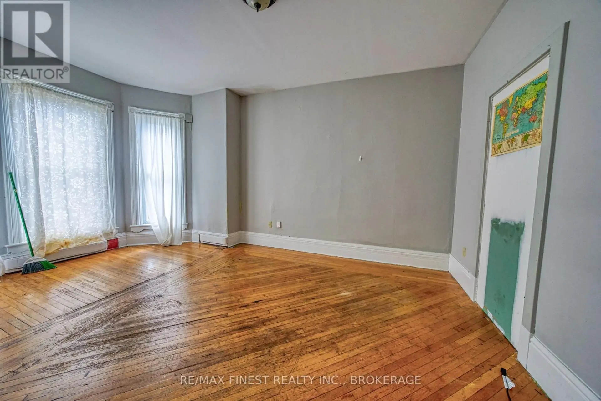 364 ALFRED STREET - Image 10