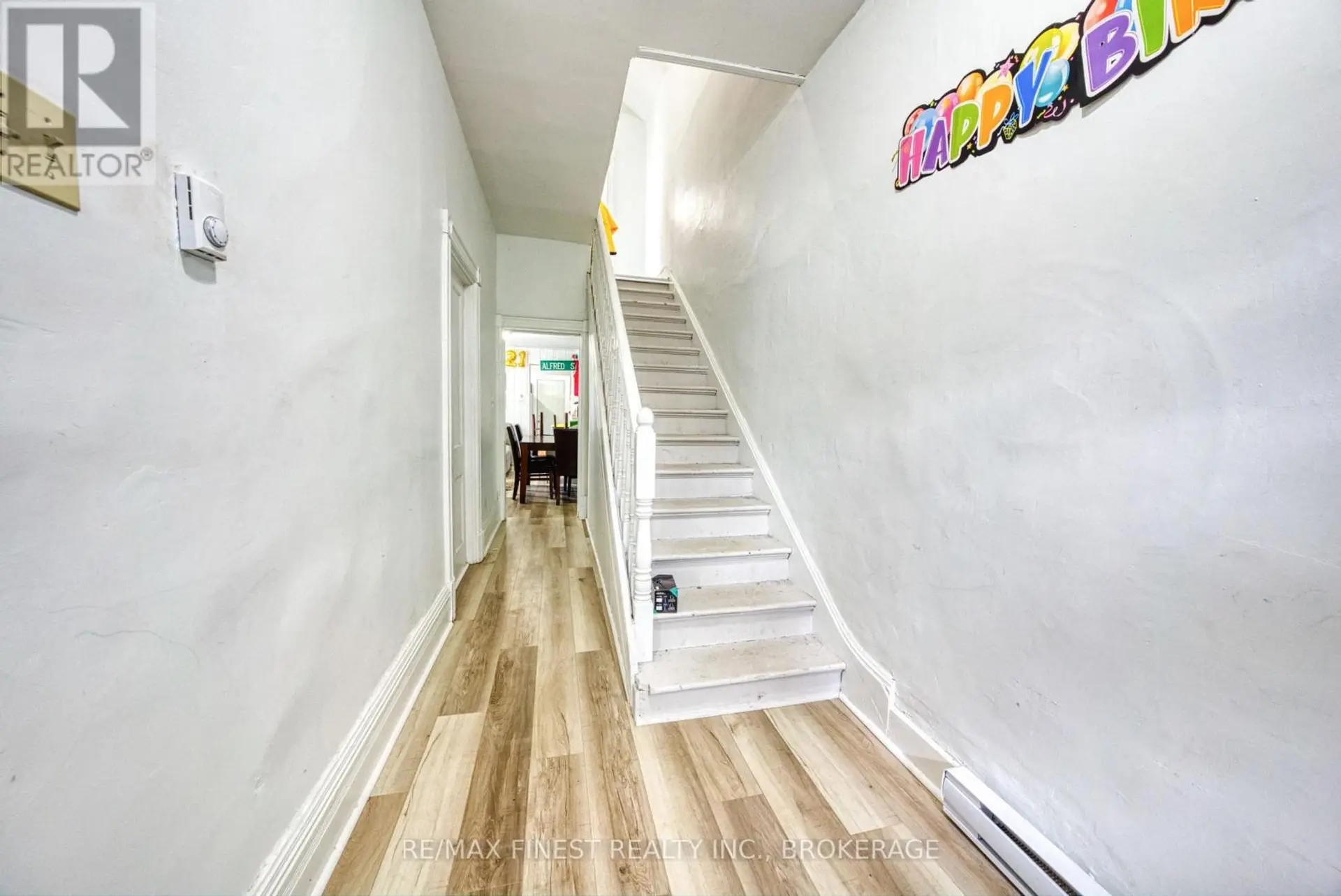364 ALFRED STREET - Image 3