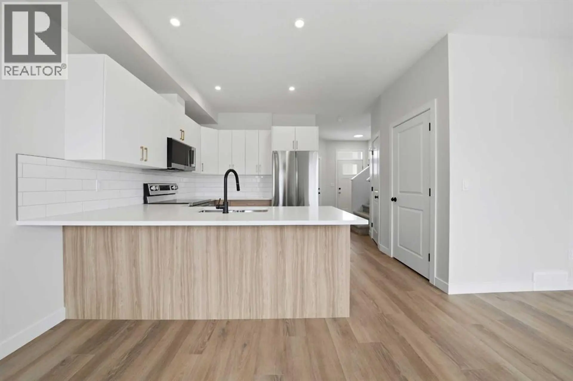81 Pinnacle Close - Image 5