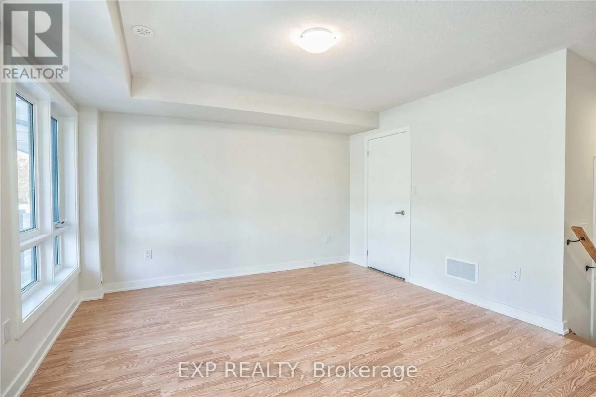 260 TOWNLINE ROAD N - Image 3