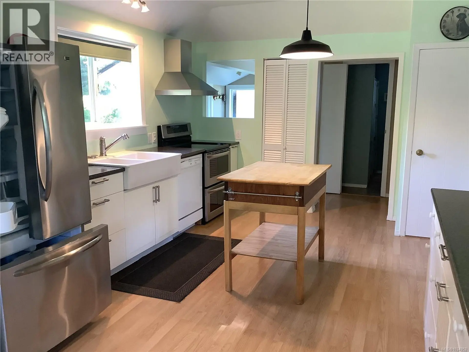 115 Rupert Ave - Image 7