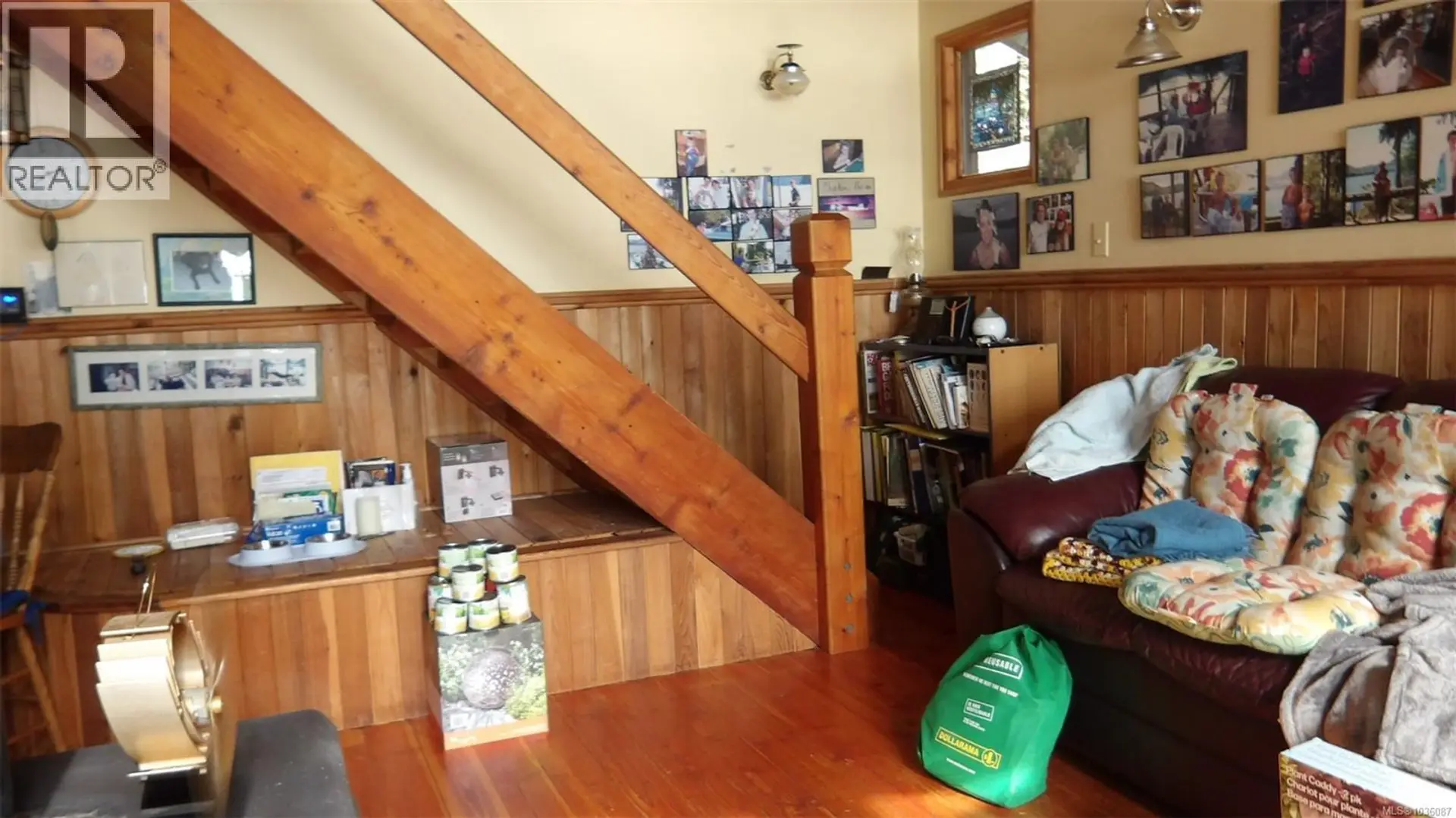 3784 Horne Lake Caves Rd - Image 11