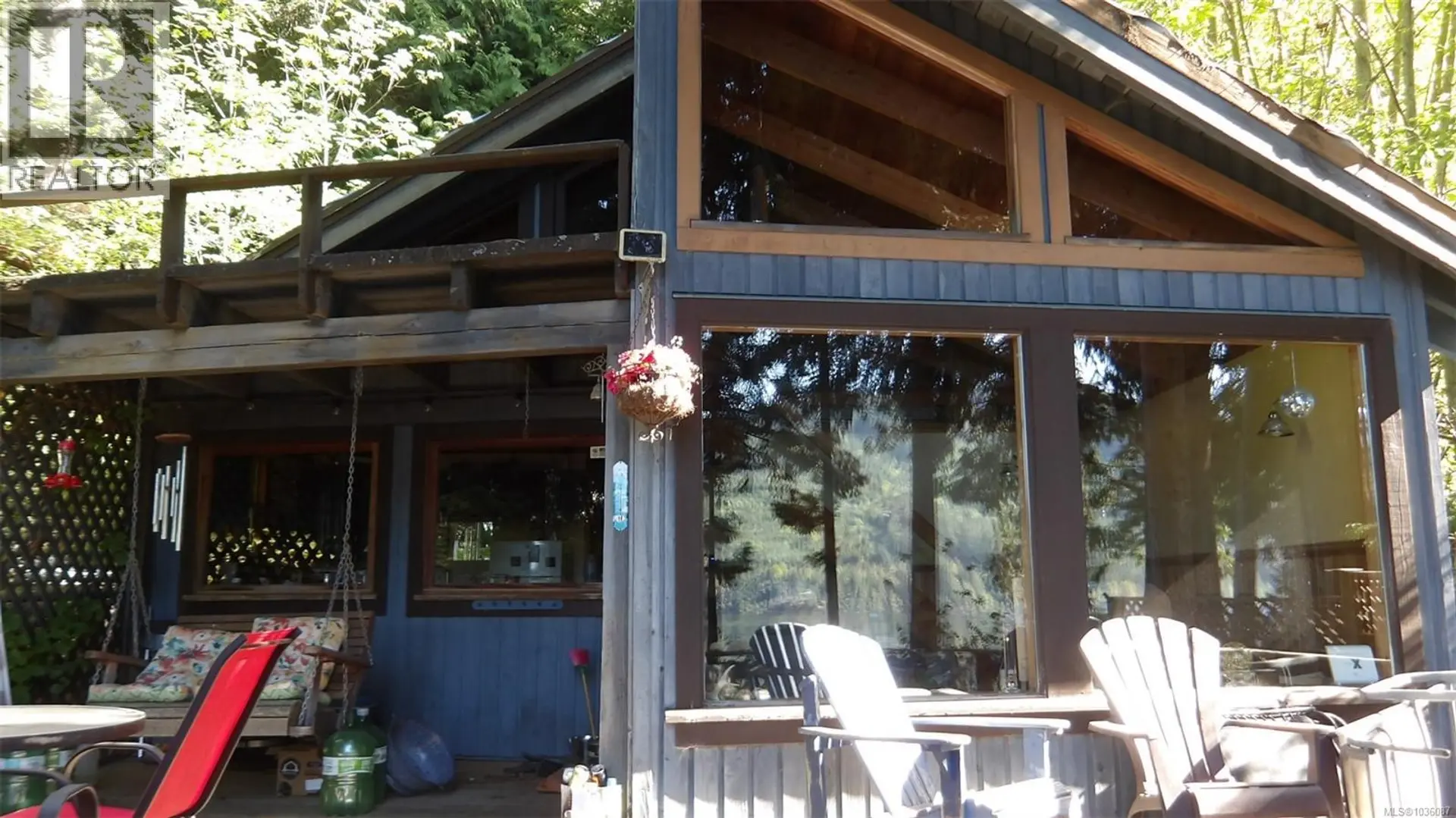 3784 Horne Lake Caves Rd - Image 7