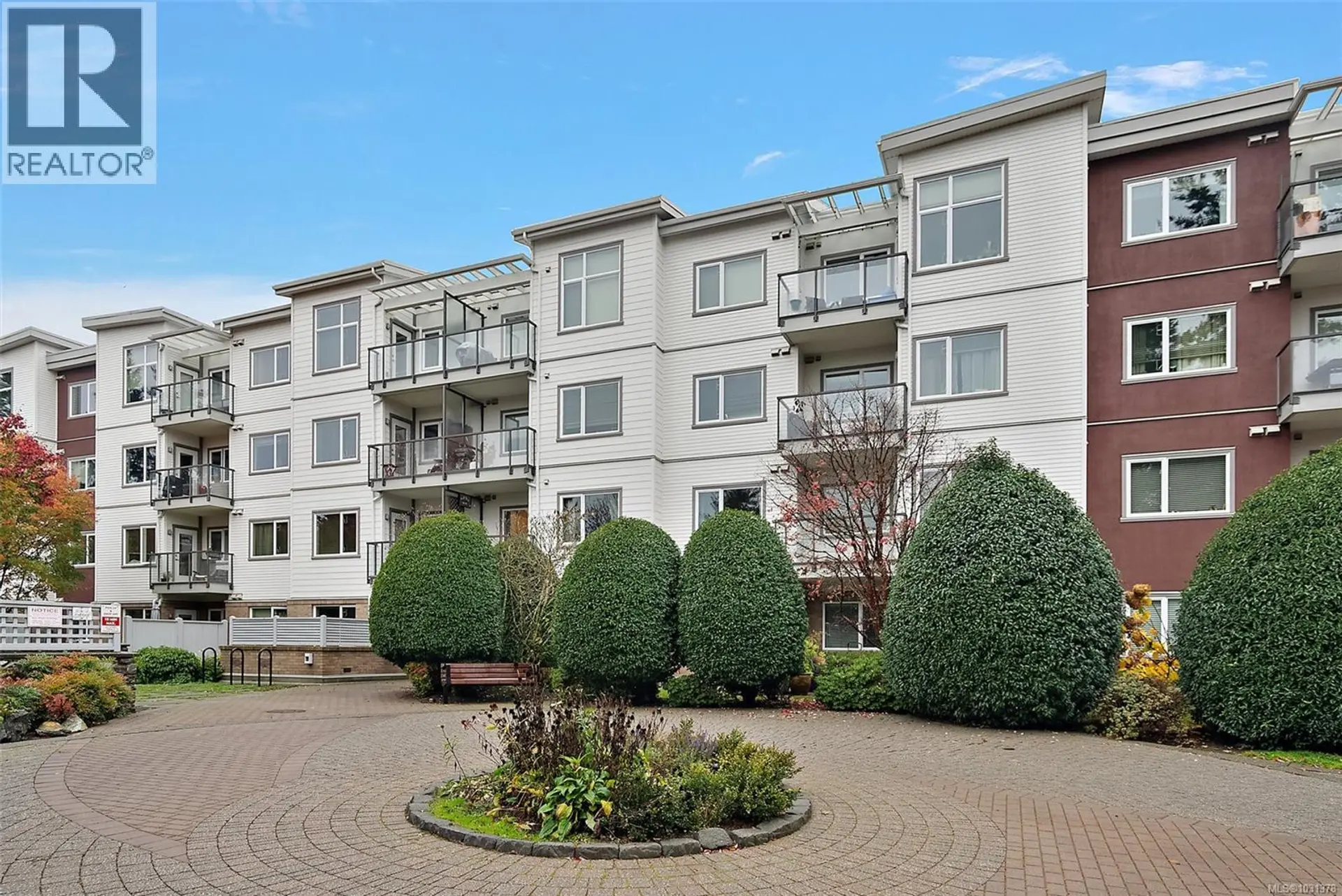 Property at #404 4394 West Saanich Rd, Saanich, BC
