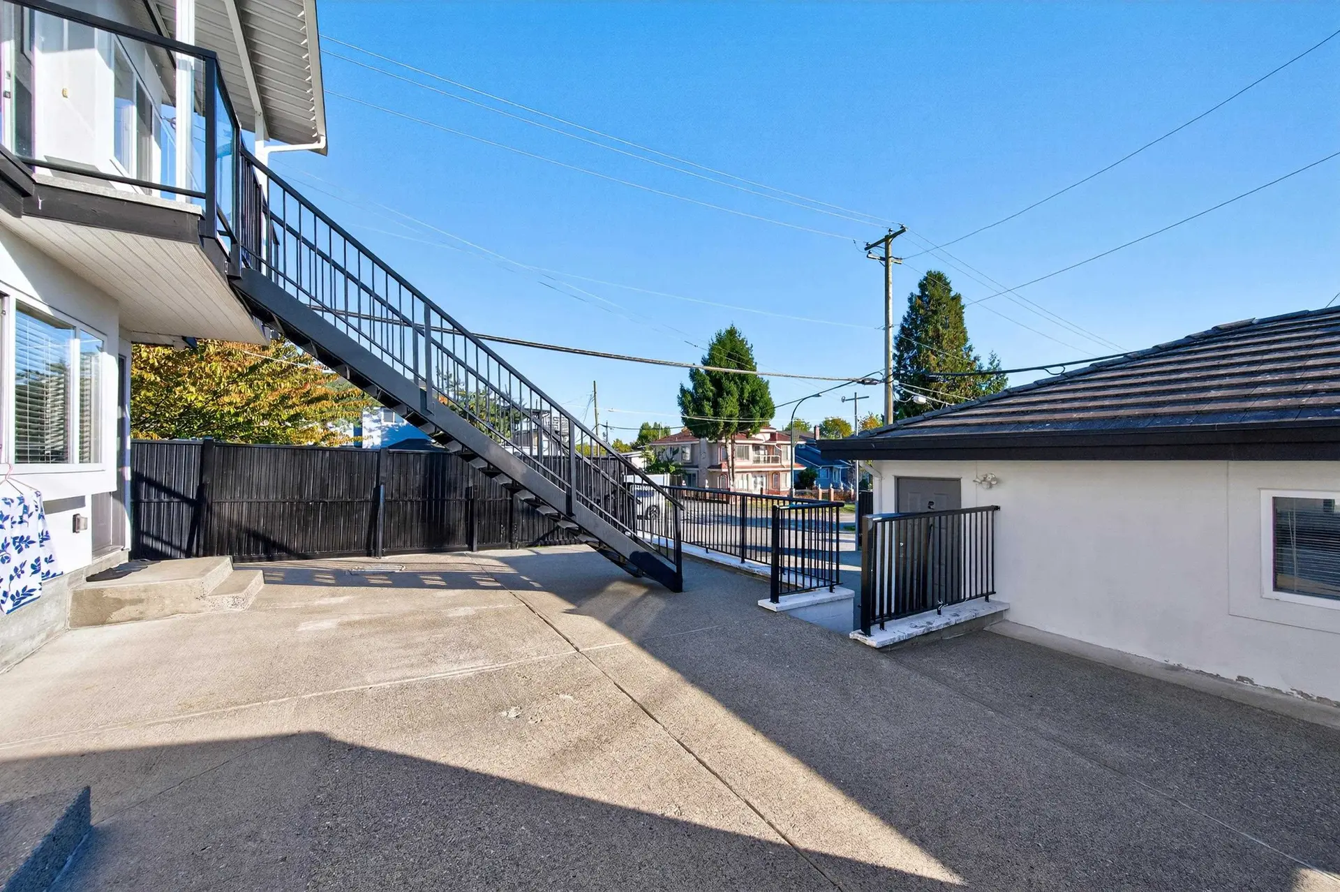 Property at 392 E 63rd Avenue, Vancouver, BC