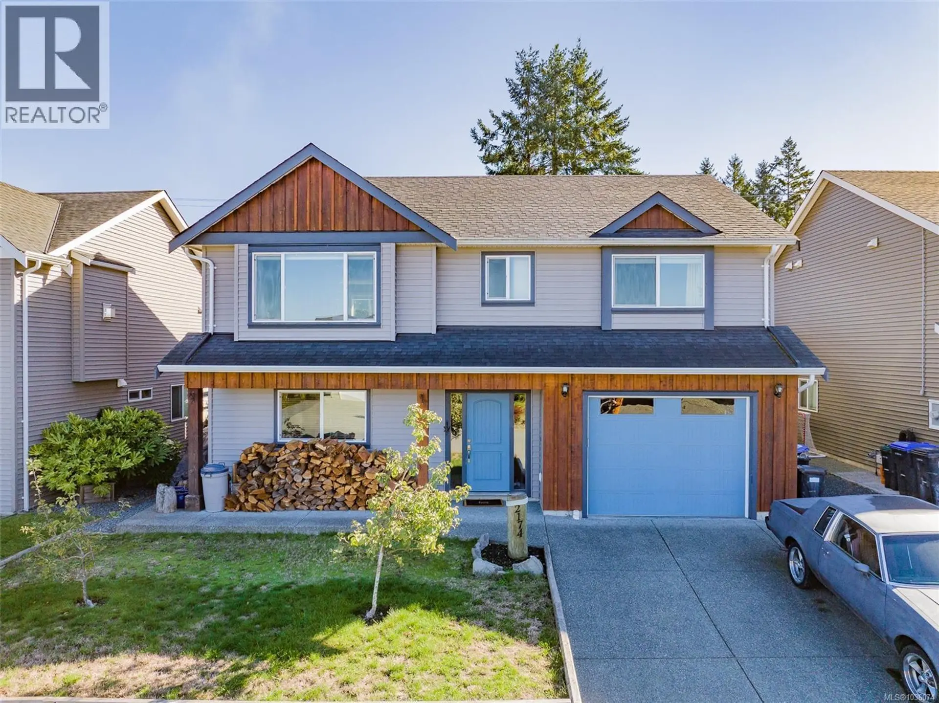 Property at 2174 Village Dr, Nanaimo, BC