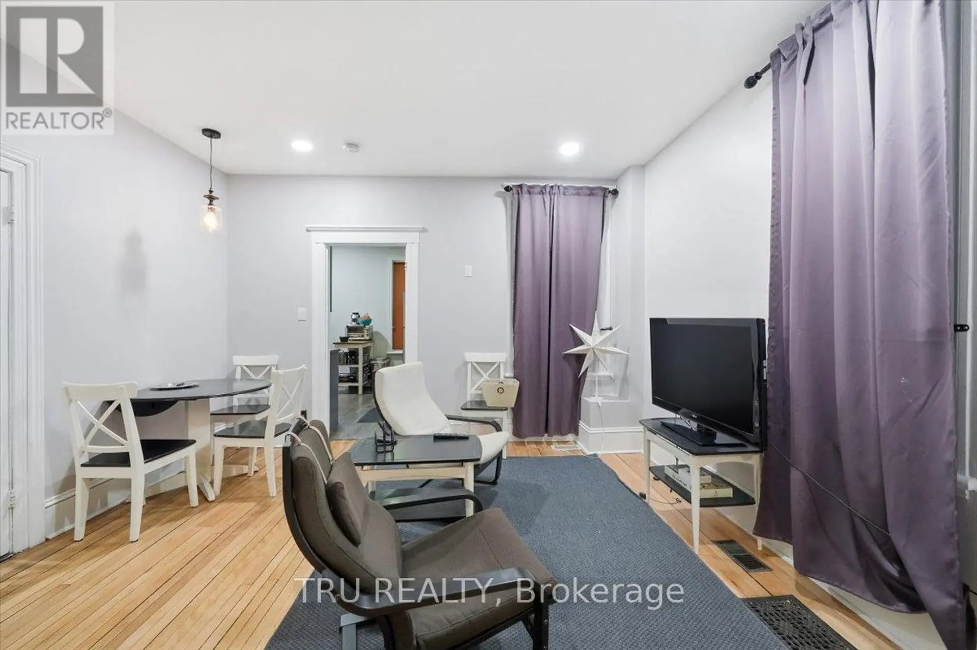 355 CAMBRIDGE STREET N - Image 14