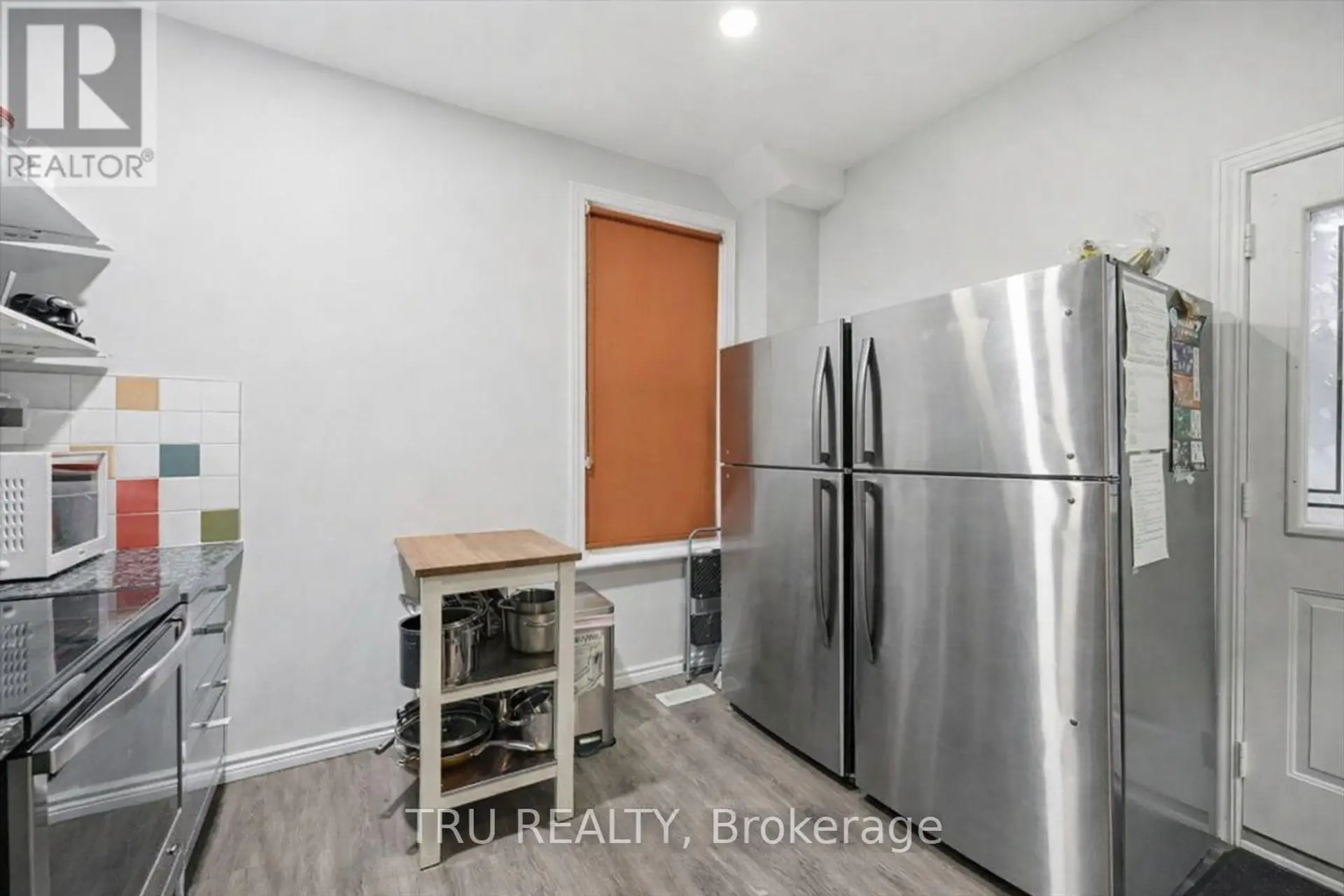 355 CAMBRIDGE STREET N - Image 3