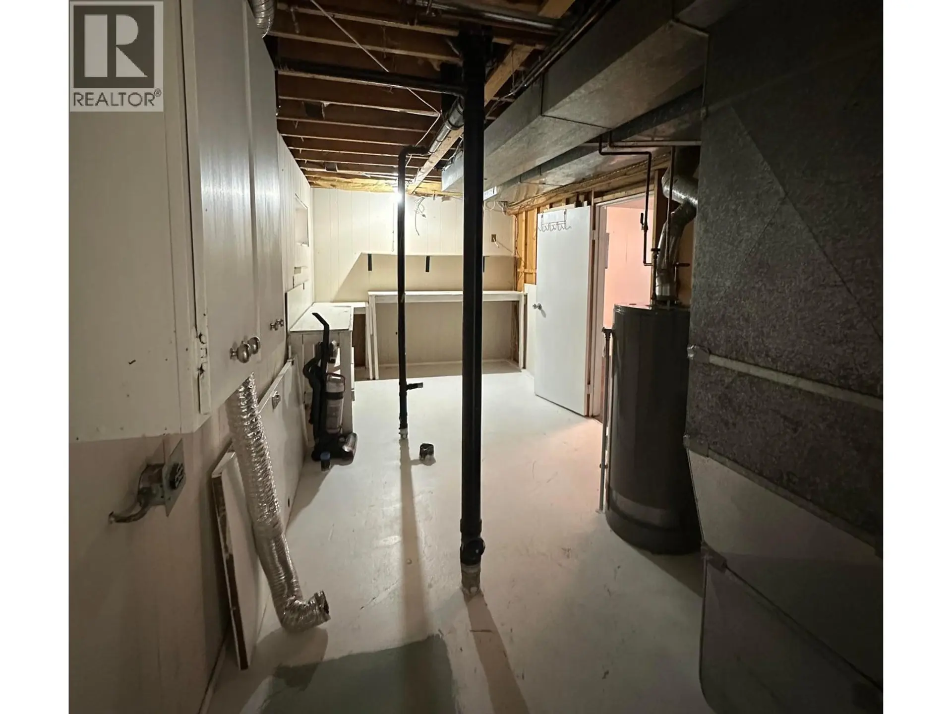 531 PERRY STREET - Image 13