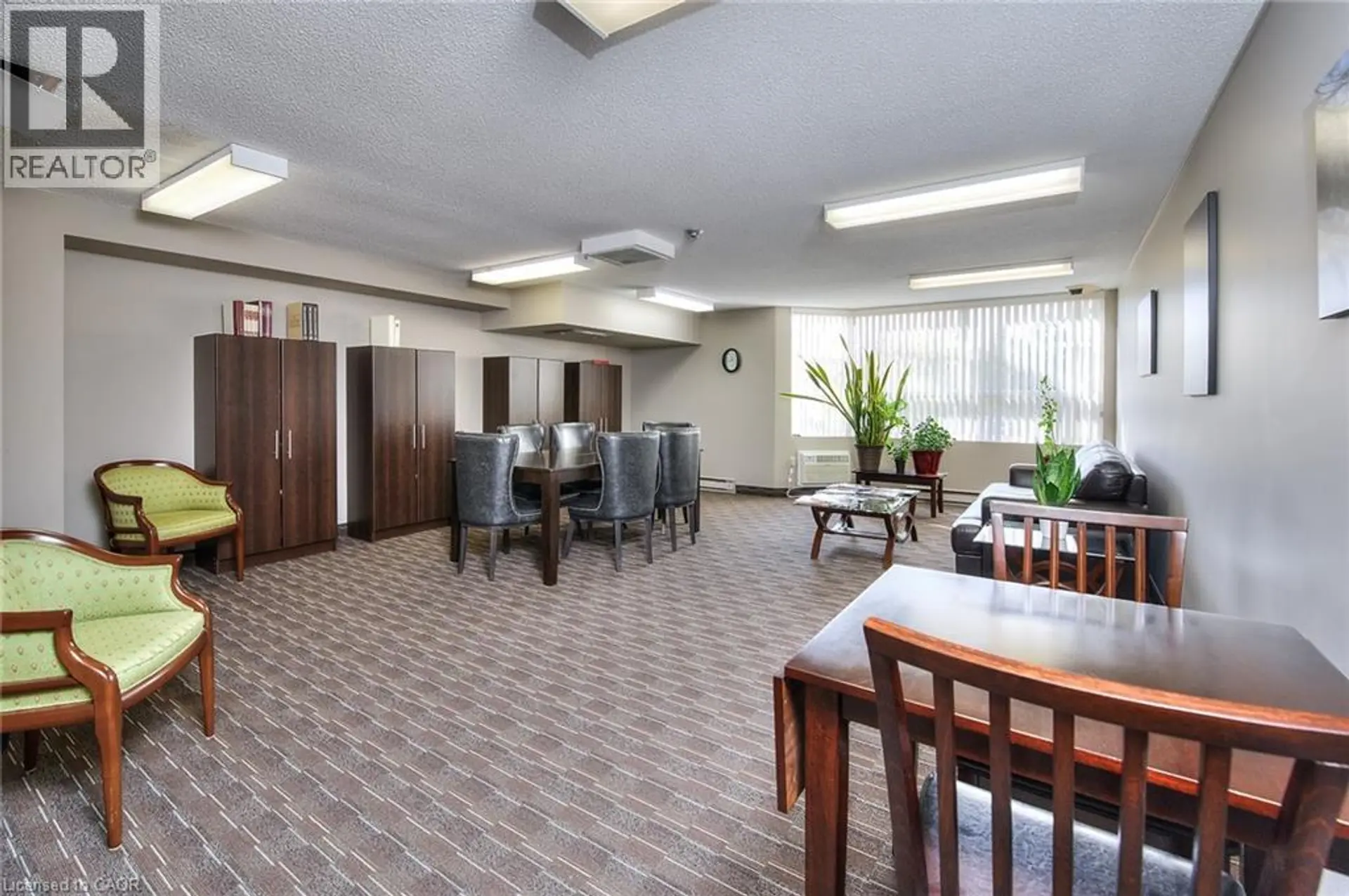 #1605 35 GREEN VALLEY Drive - Image 16