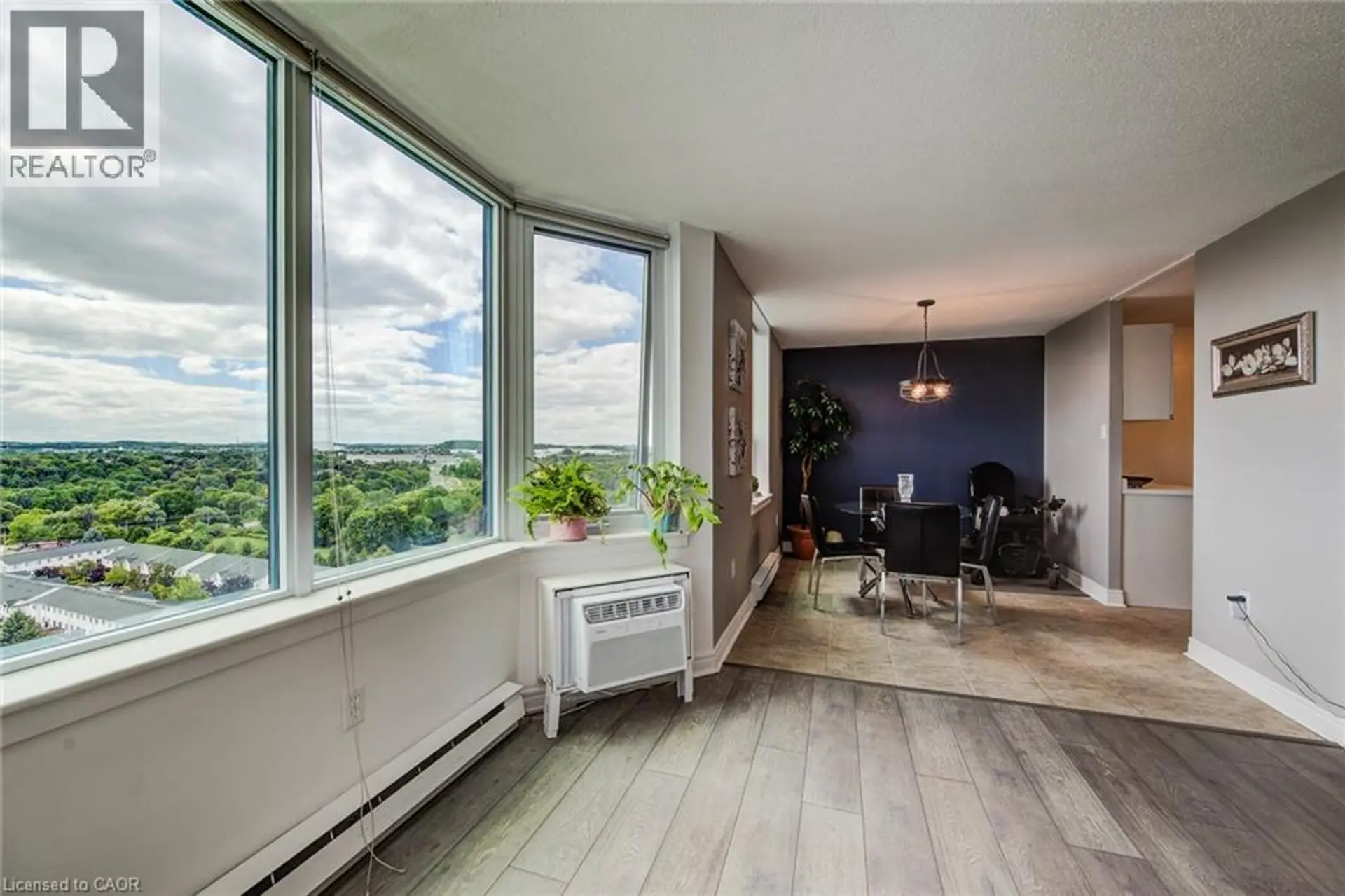 #1605 35 GREEN VALLEY Drive - Image 5