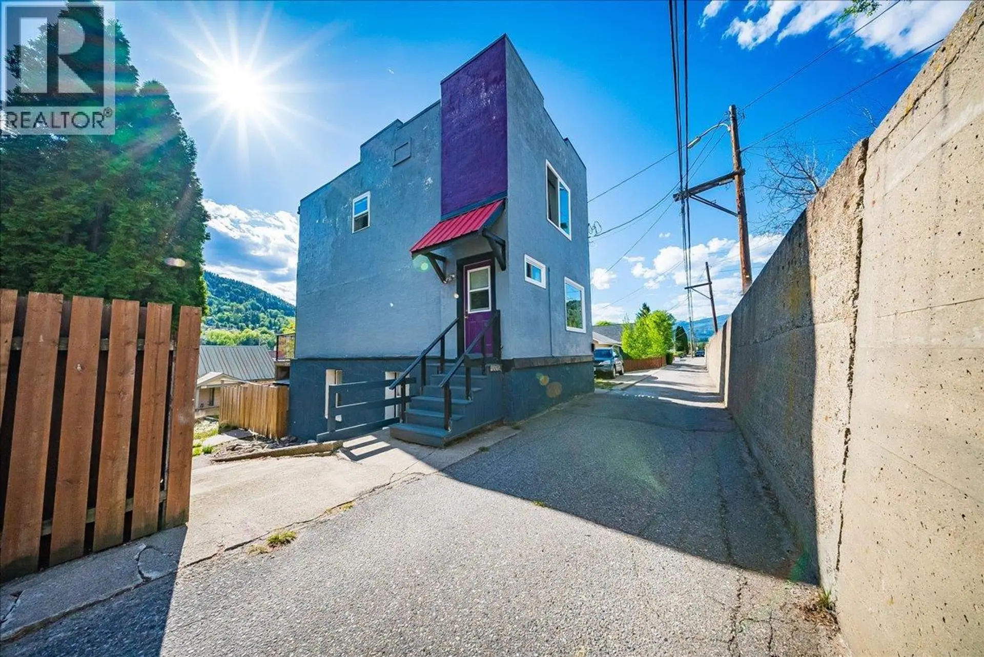 Property at 1662 Columbia Avenue, Trail, BC