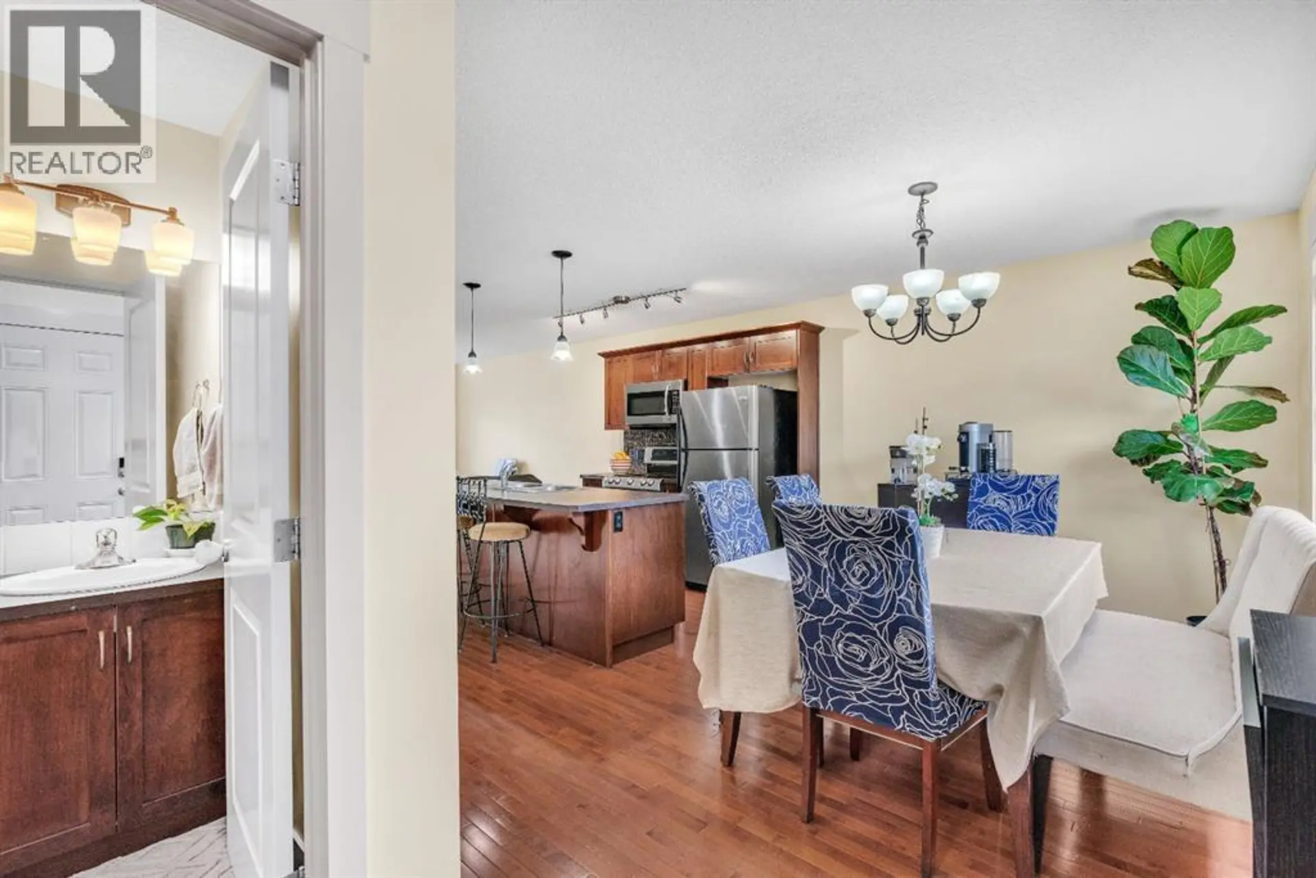 301 Skyview Ranch Drive NE - Image 9