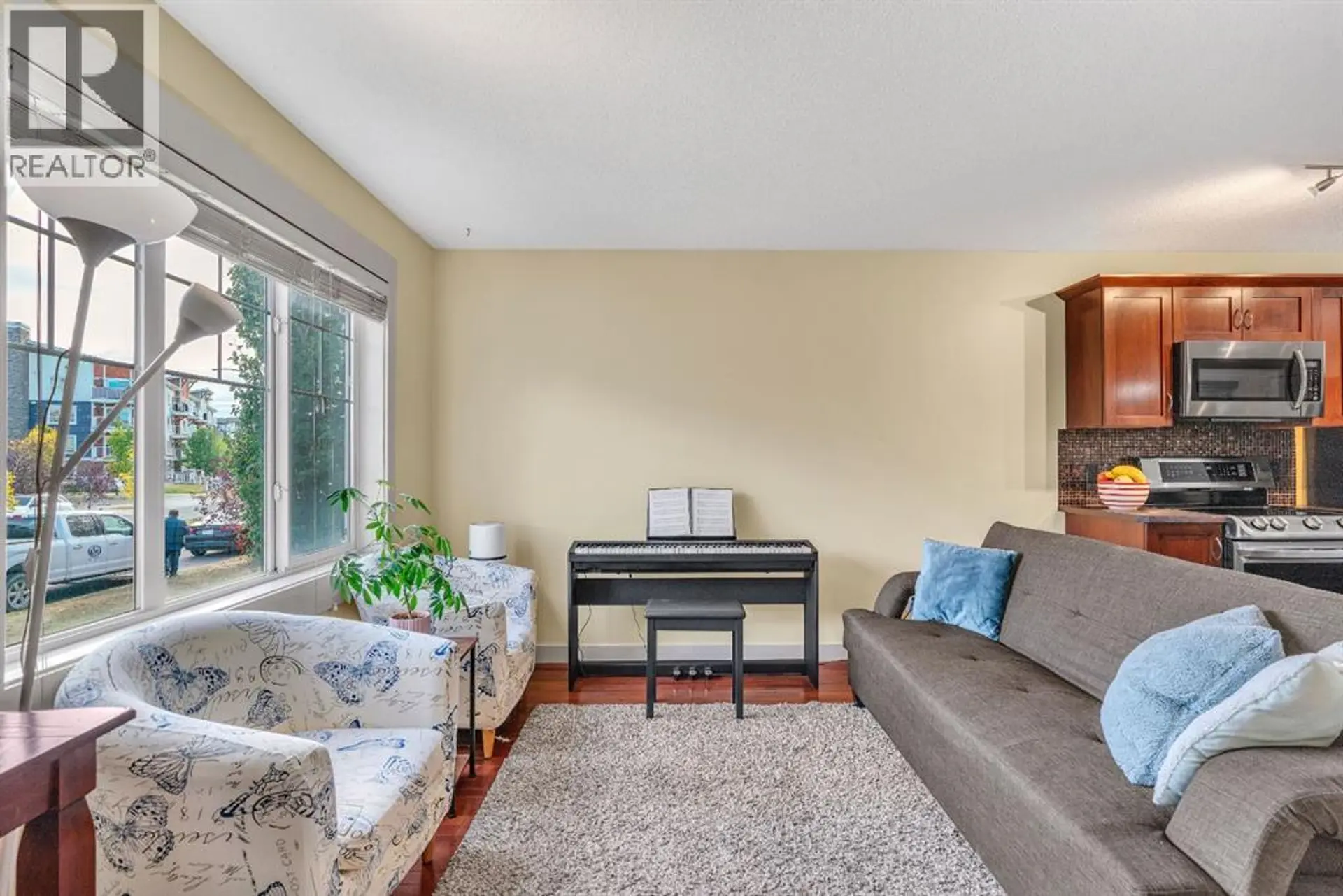 301 Skyview Ranch Drive NE - Image 3