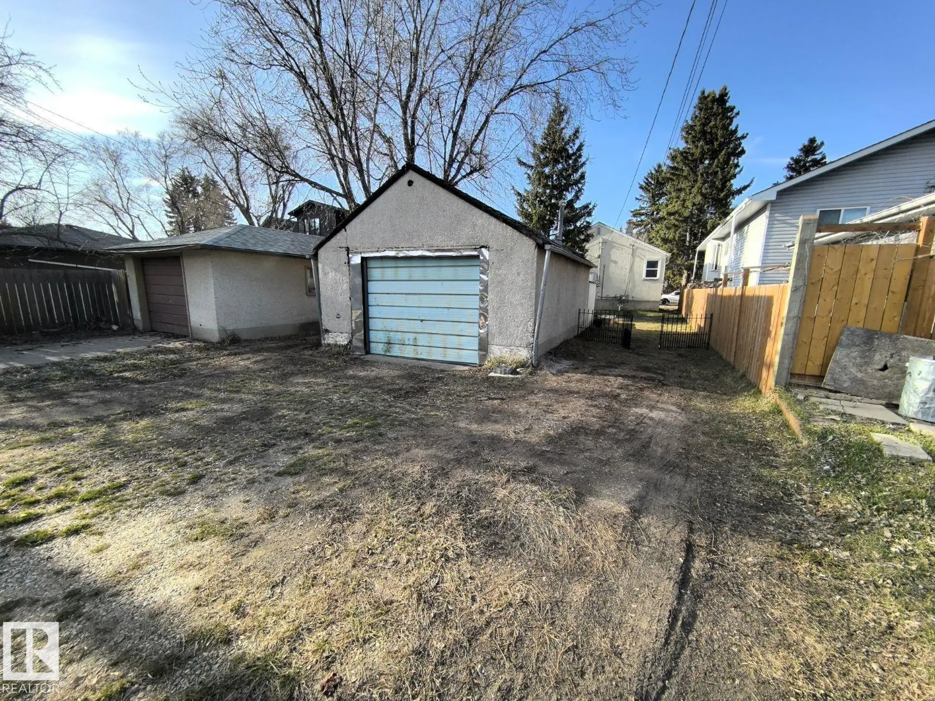 10815 68 AV NW - Image 18