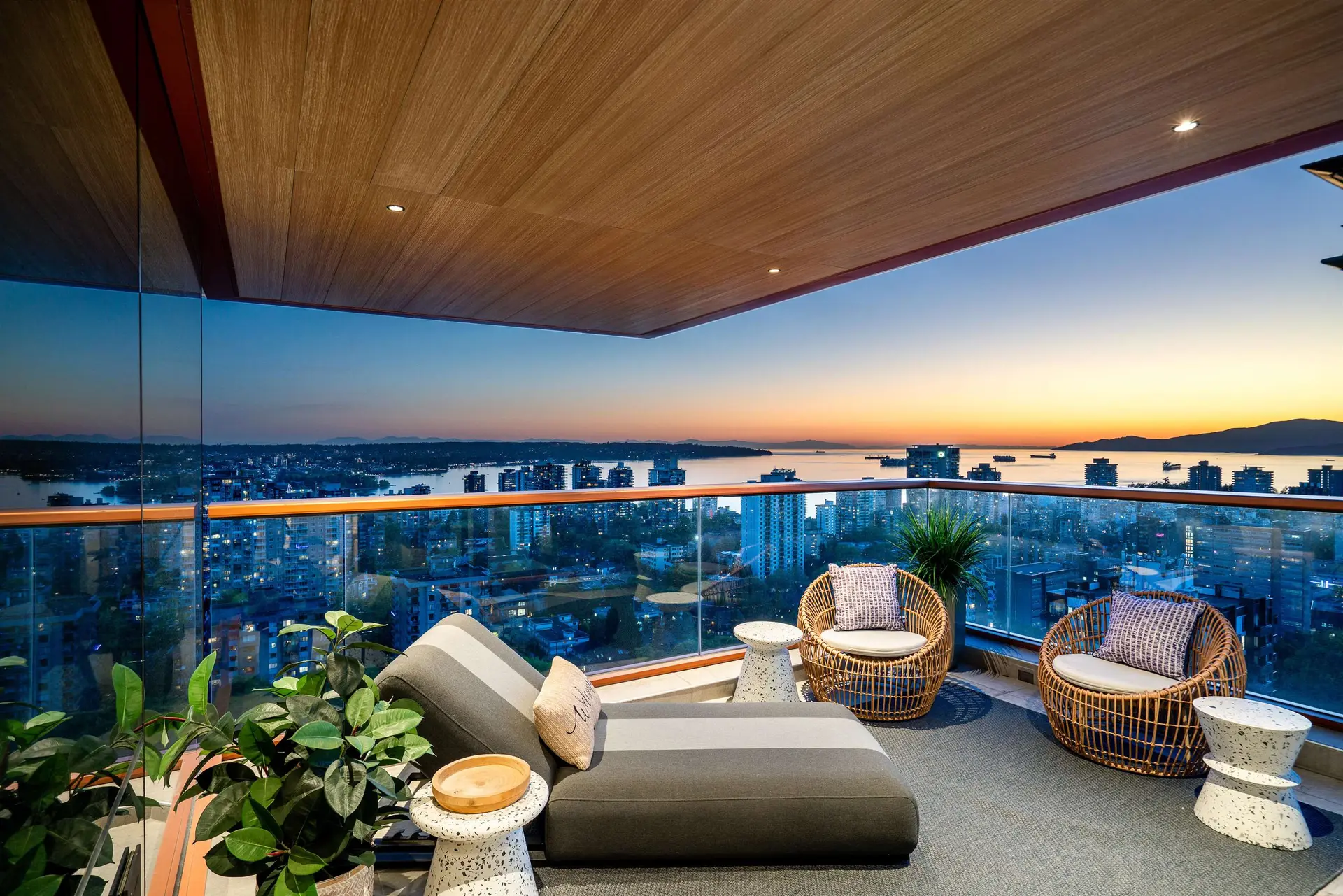Property at #2901 1408 Robson Street, Vancouver, BC
