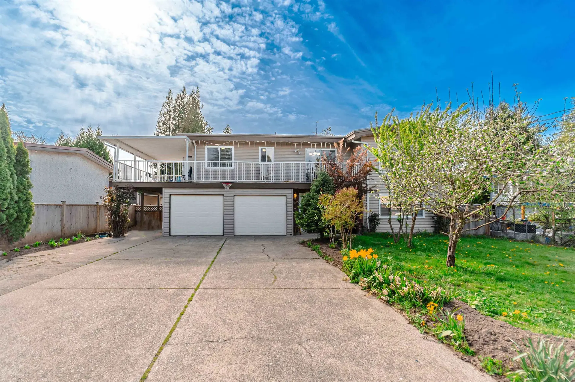 Property at 3095 Royal Street, Abbotsford, BC