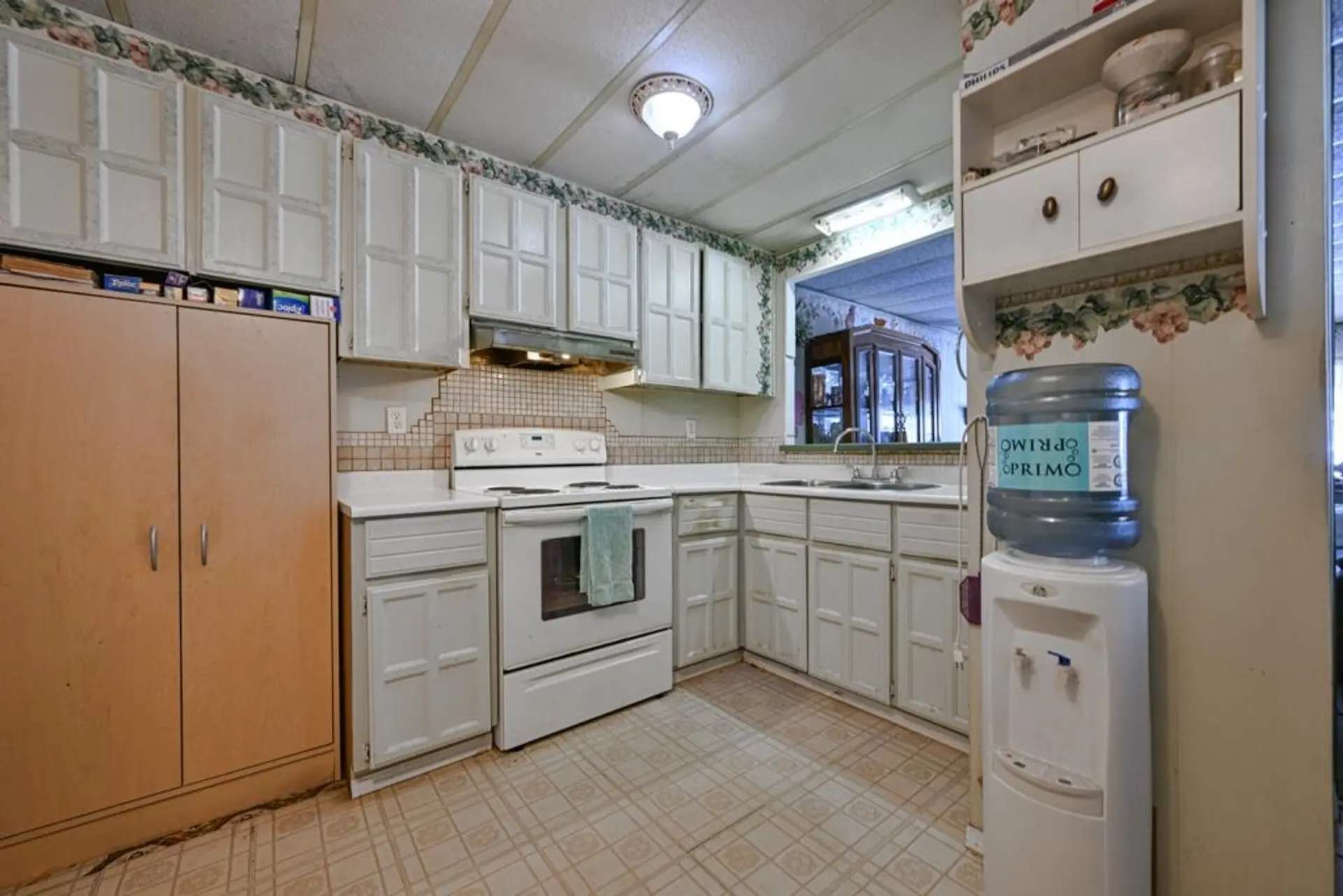 #106 45640 Watson Road - Image 9